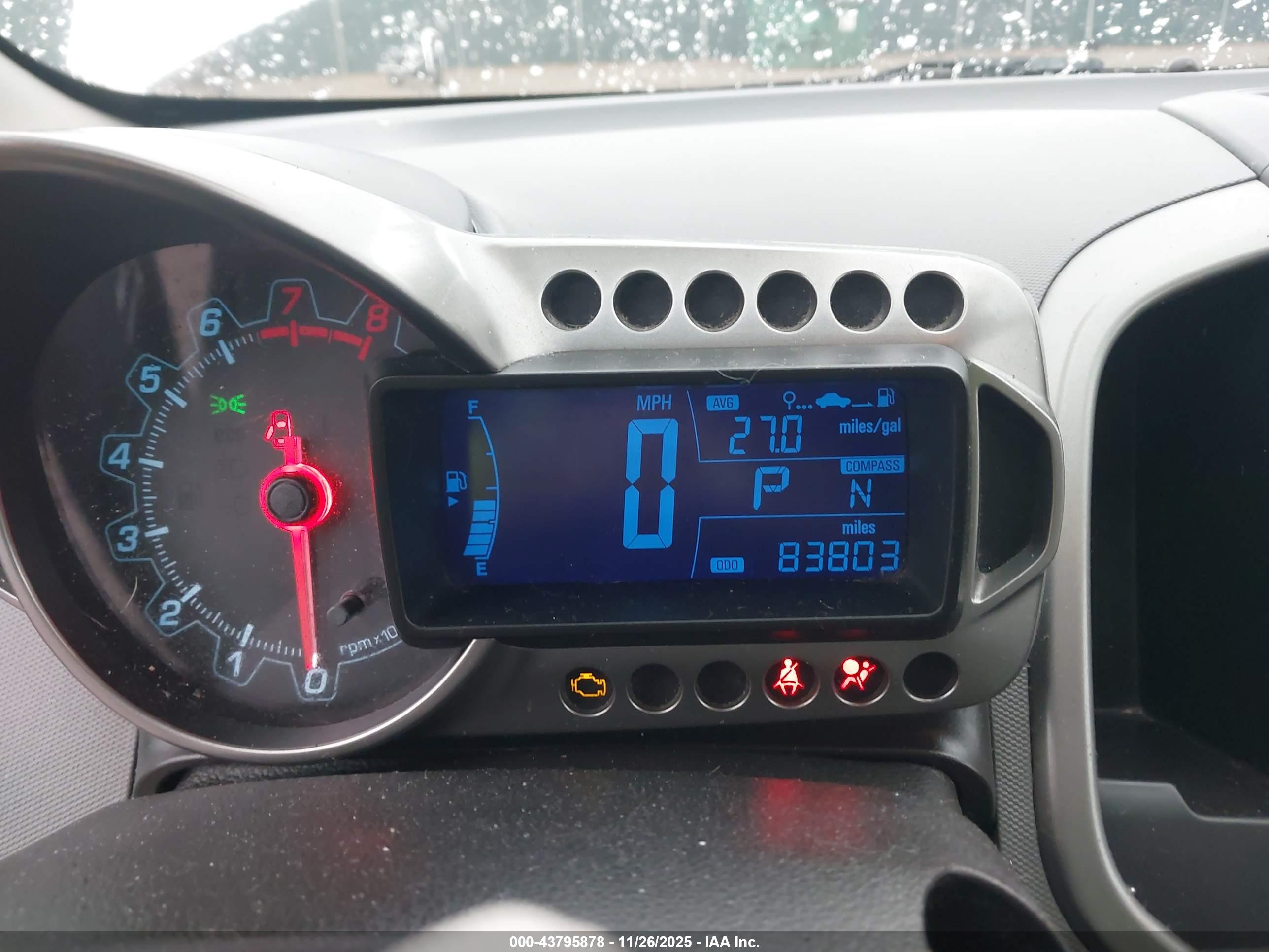 CHEVROLET SONIC image 7