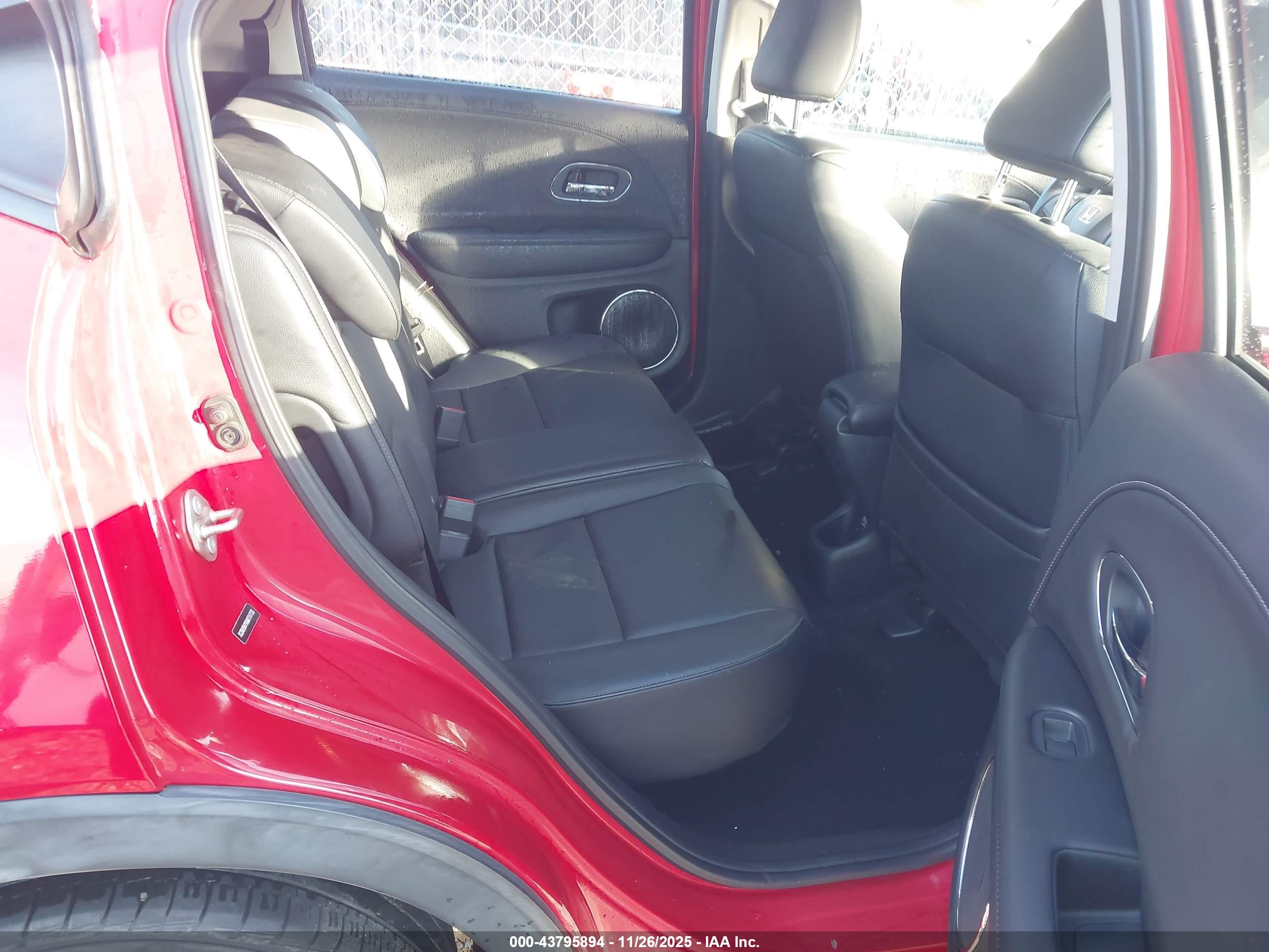 HONDA HR-V image 8