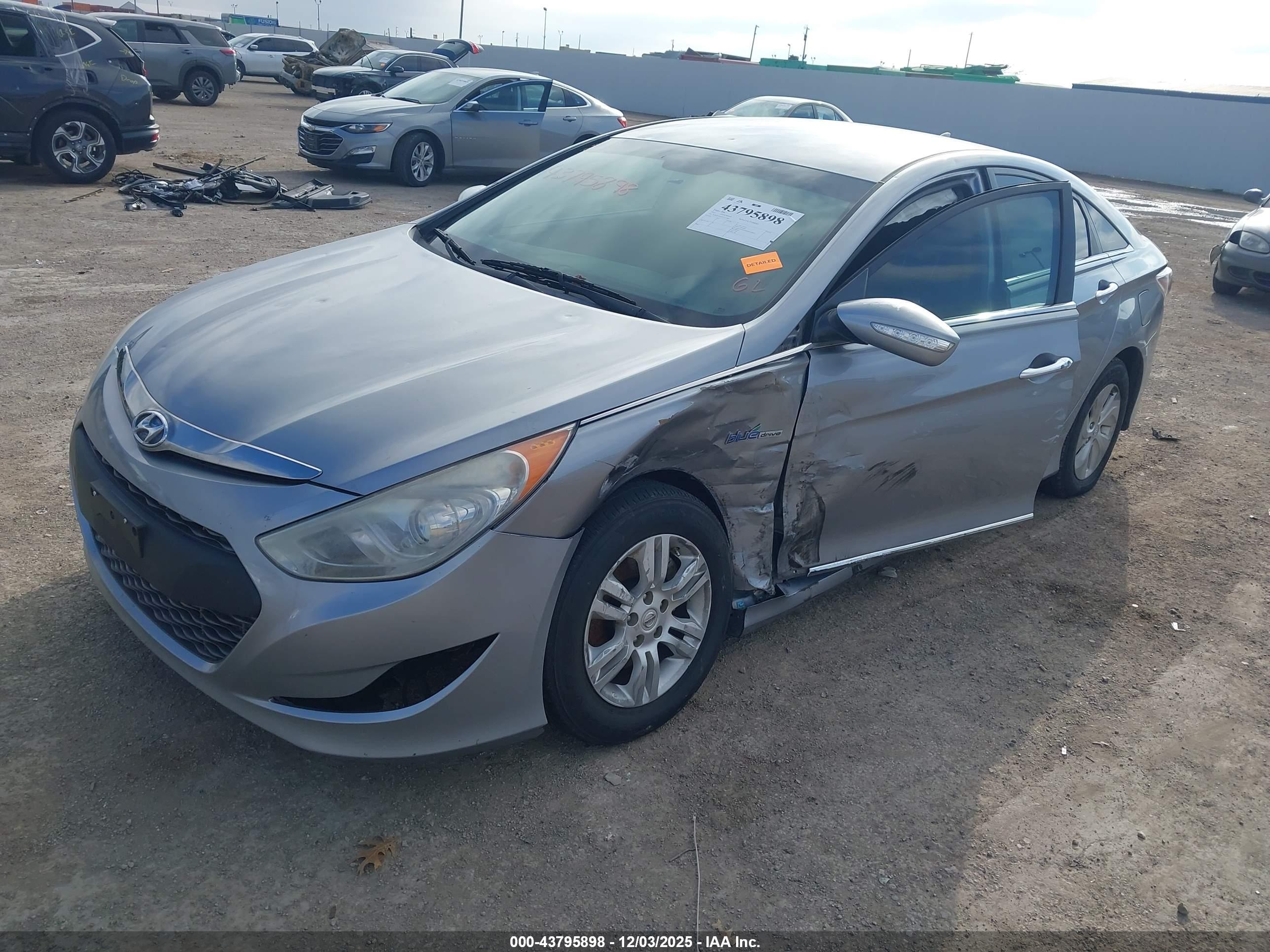 HYUNDAI SONATA image 6