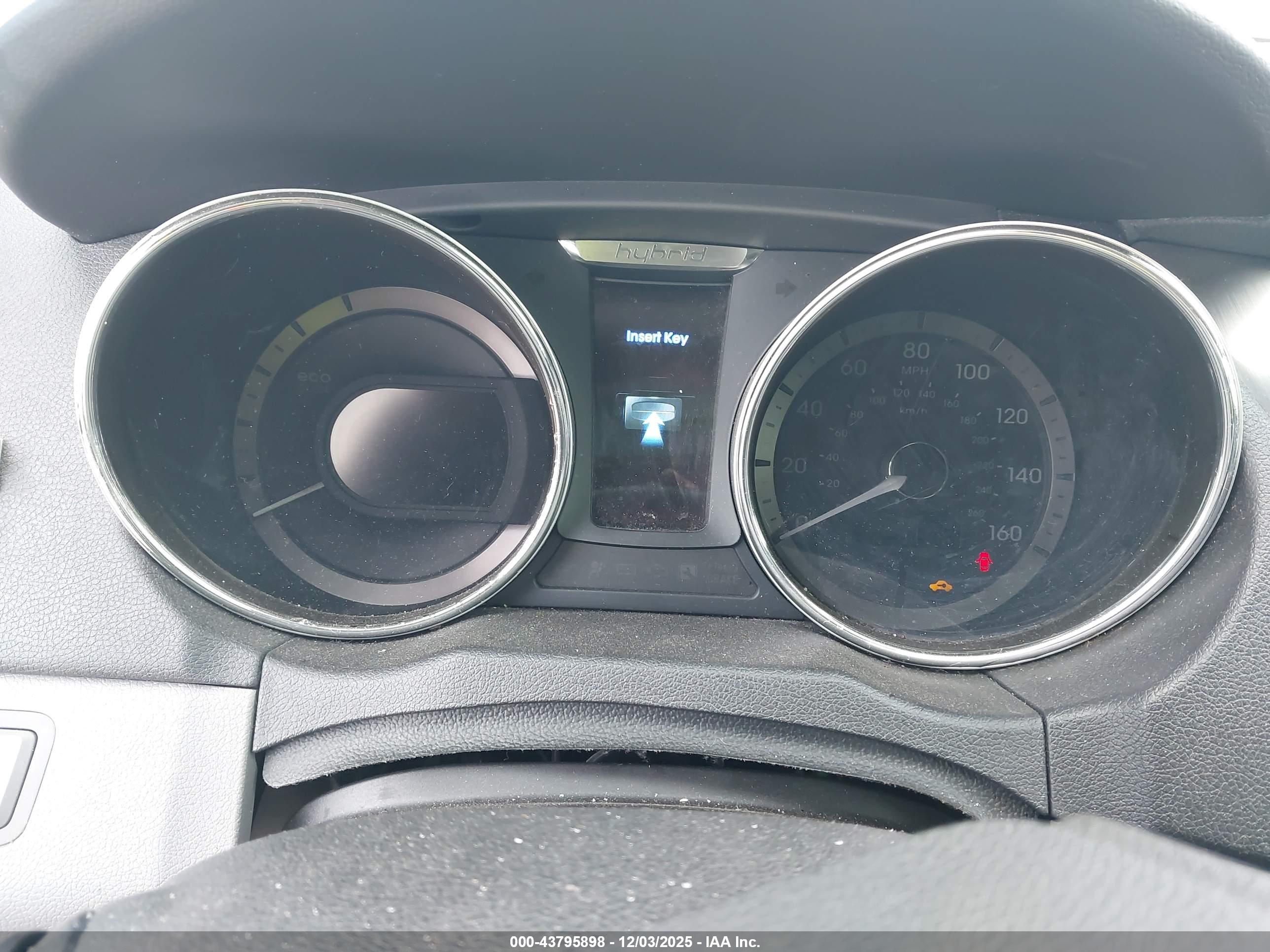 HYUNDAI SONATA image 7