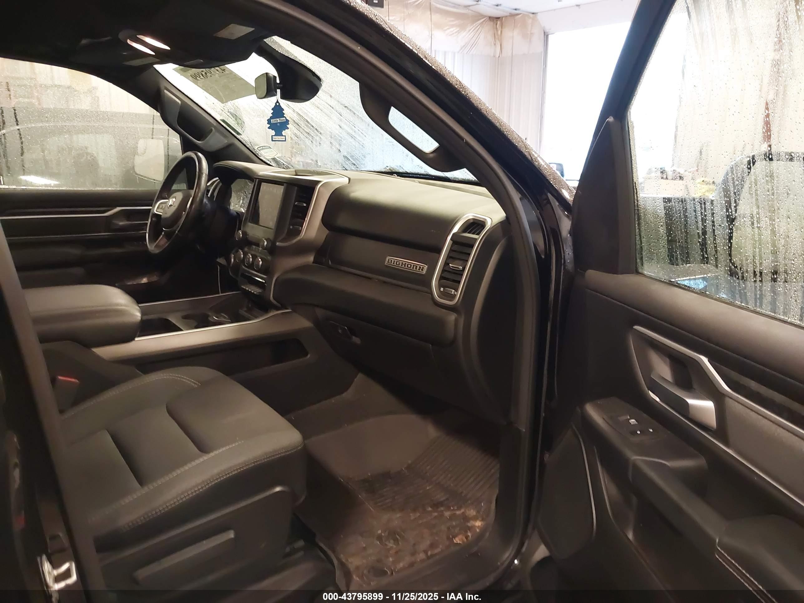 RAM 1500 image 5