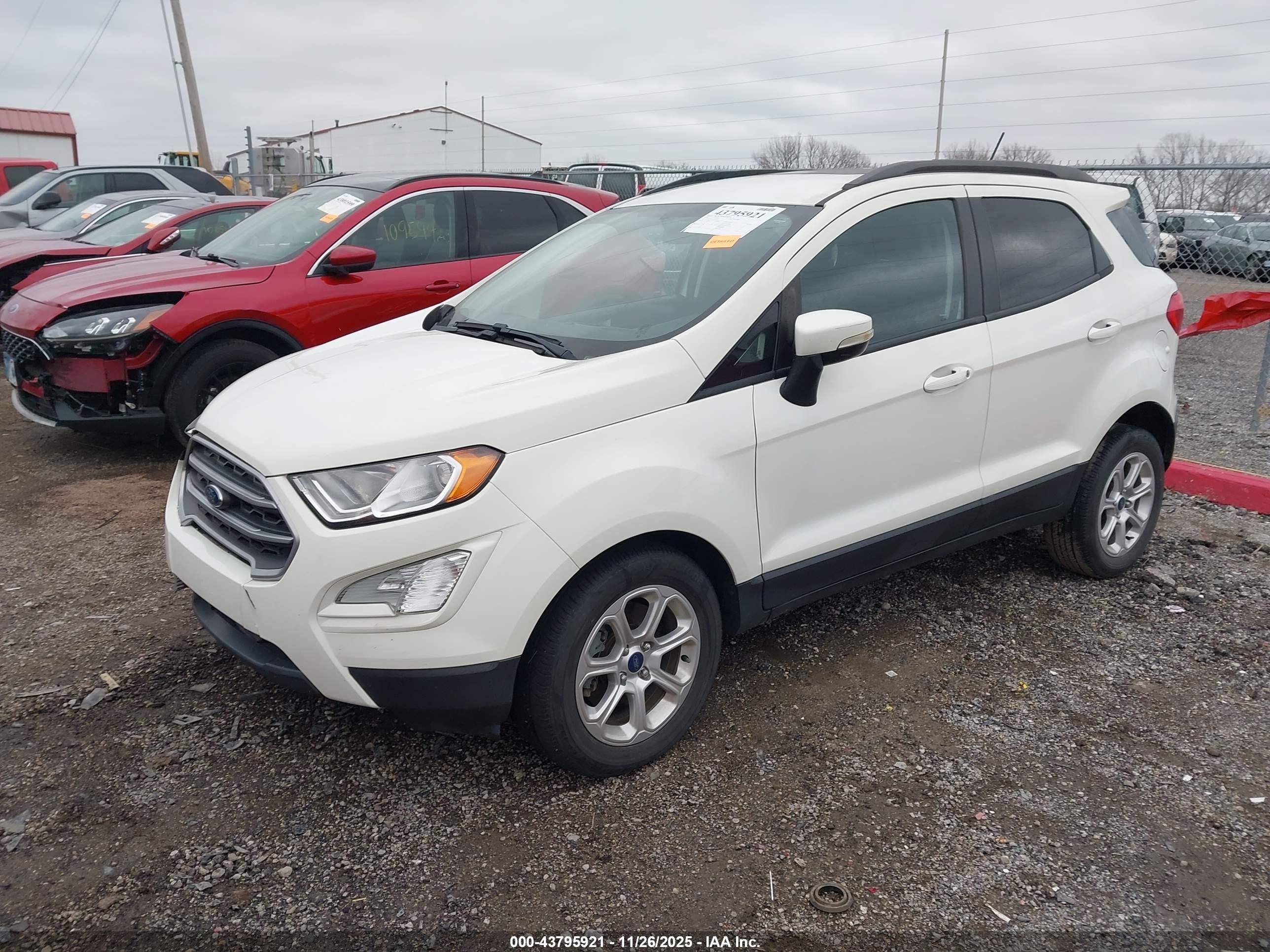 FORD ECOSPORT image 2