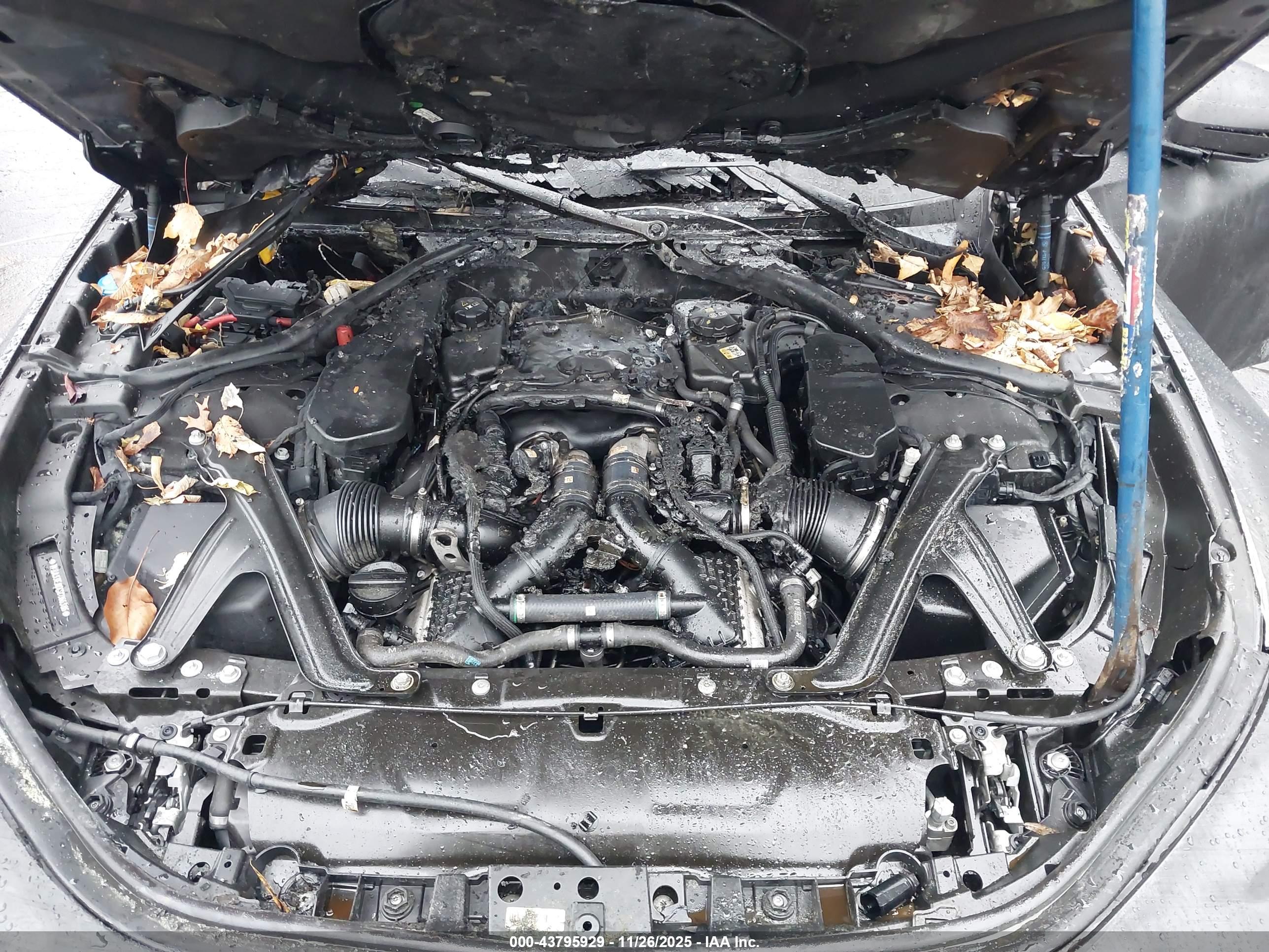 BMW 760I image 10