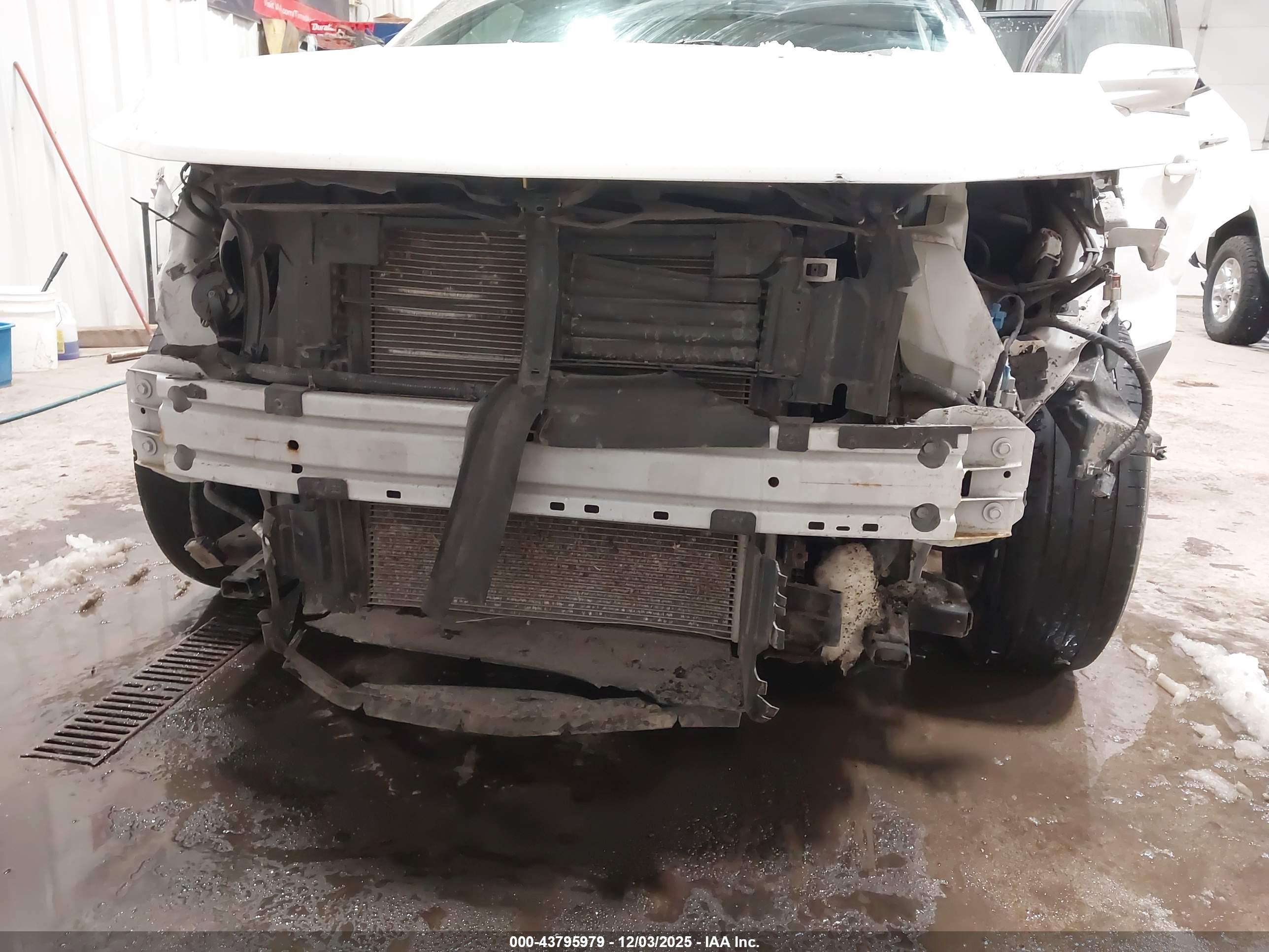 CHEVROLET BLAZER image 6