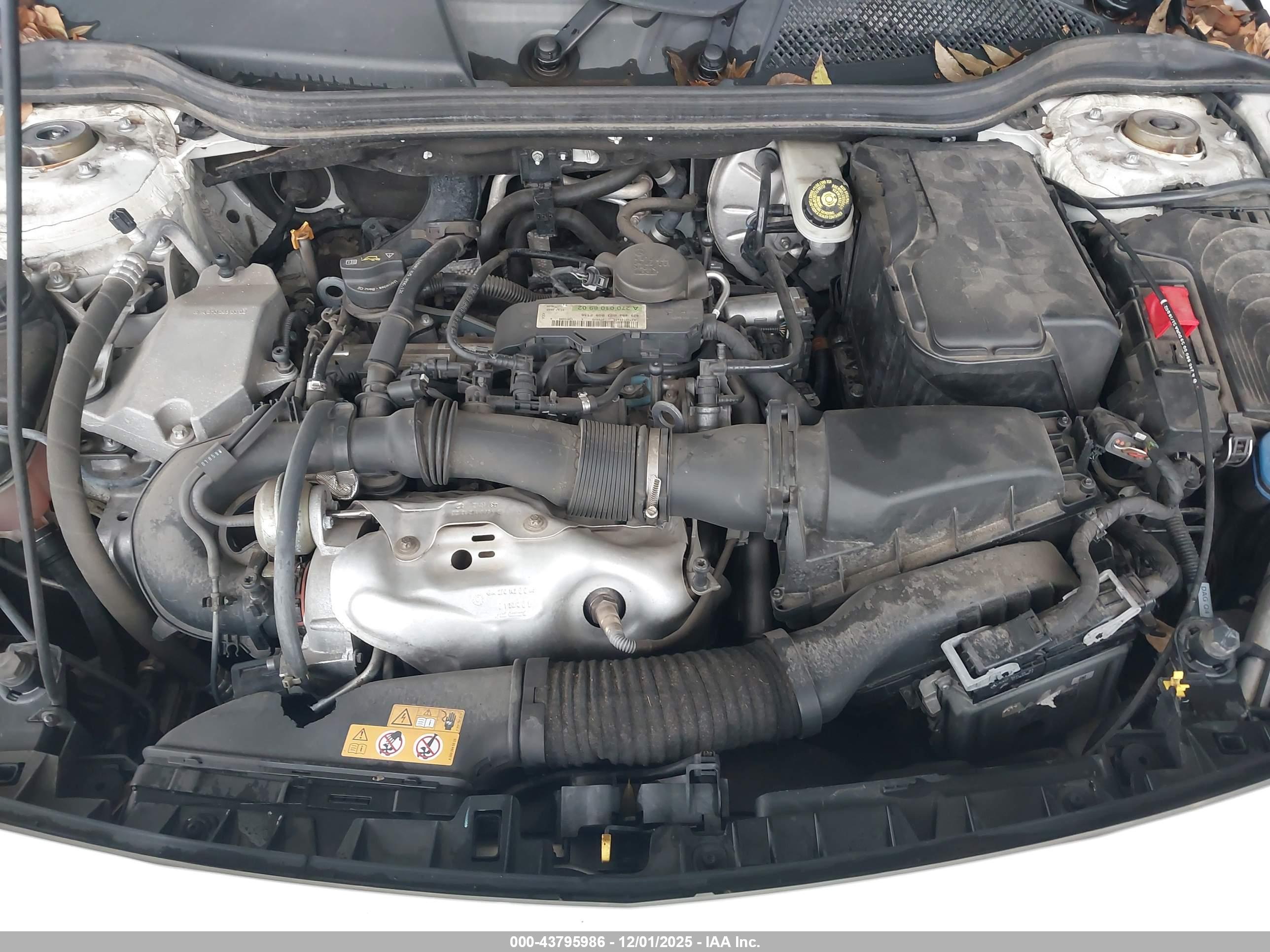 MERCEDES-BENZ CLA image 10
