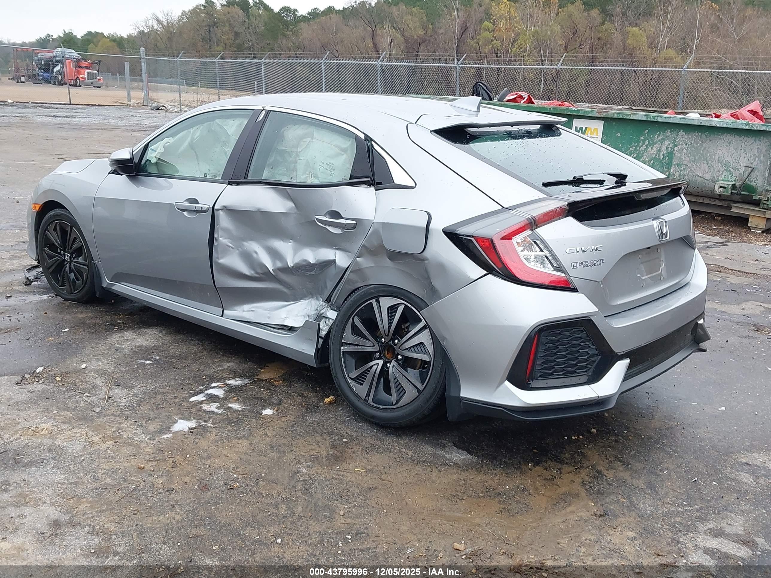 HONDA CIVIC image 3