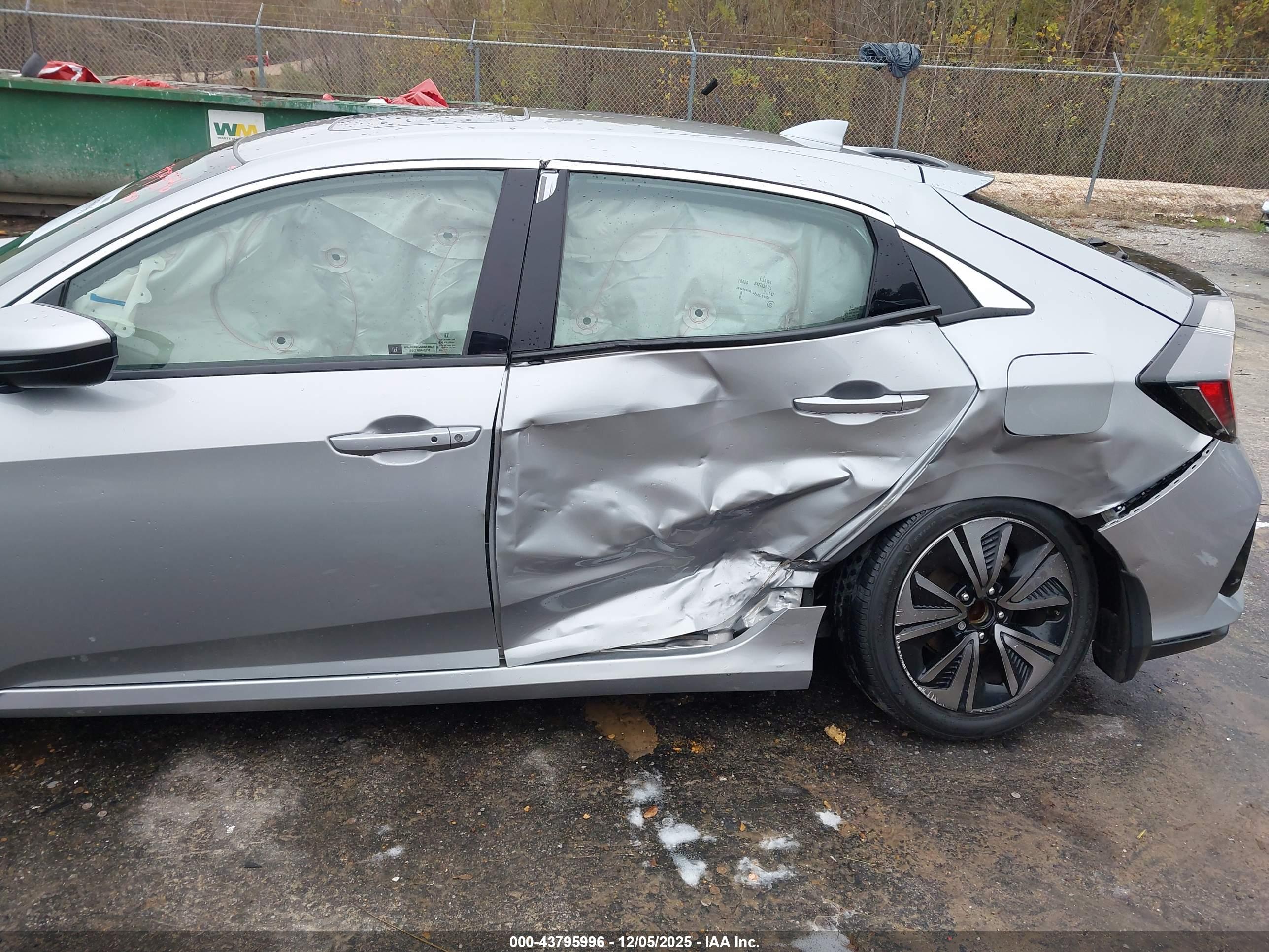 HONDA CIVIC image 6