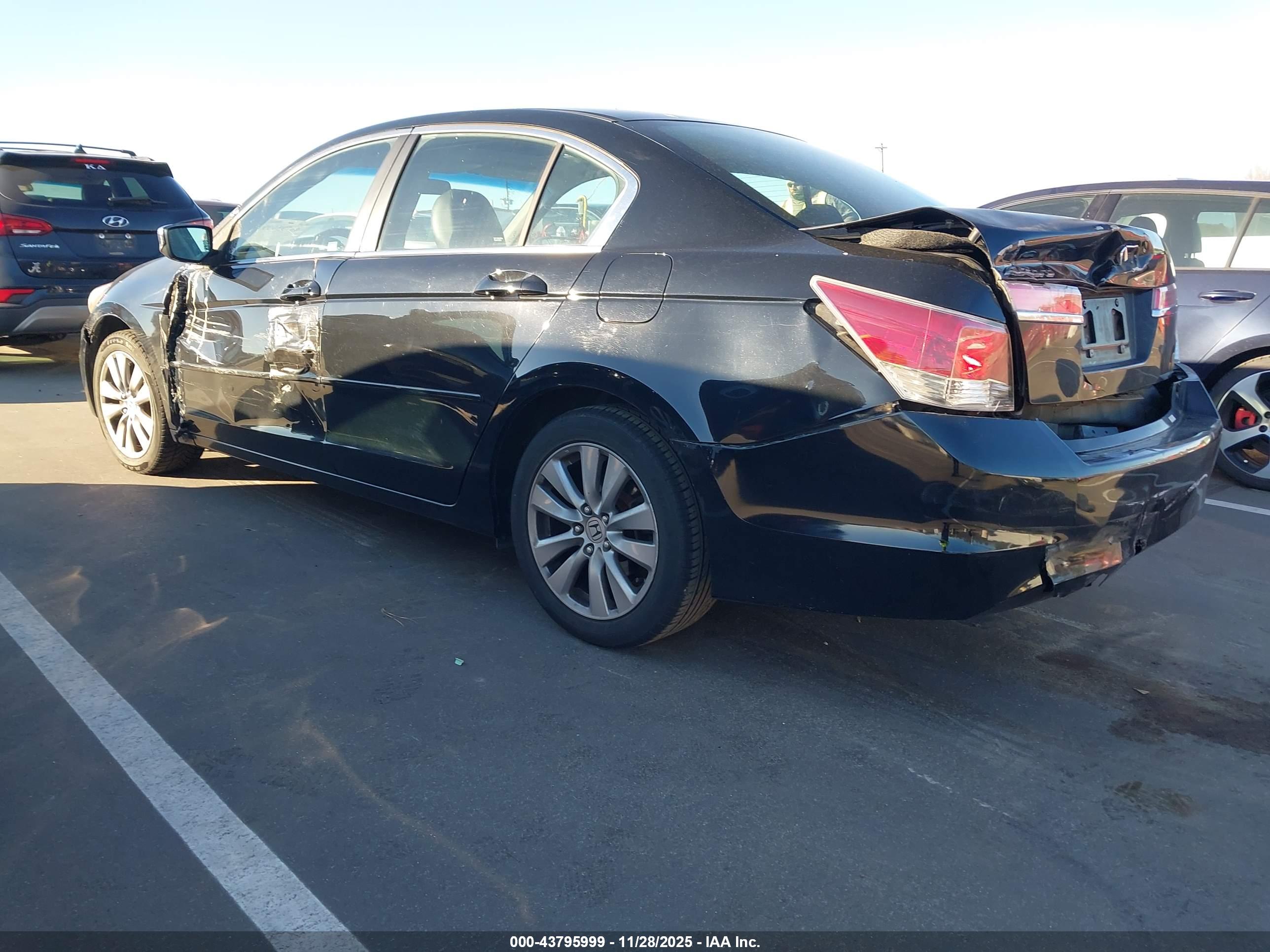 HONDA ACCORD image 3