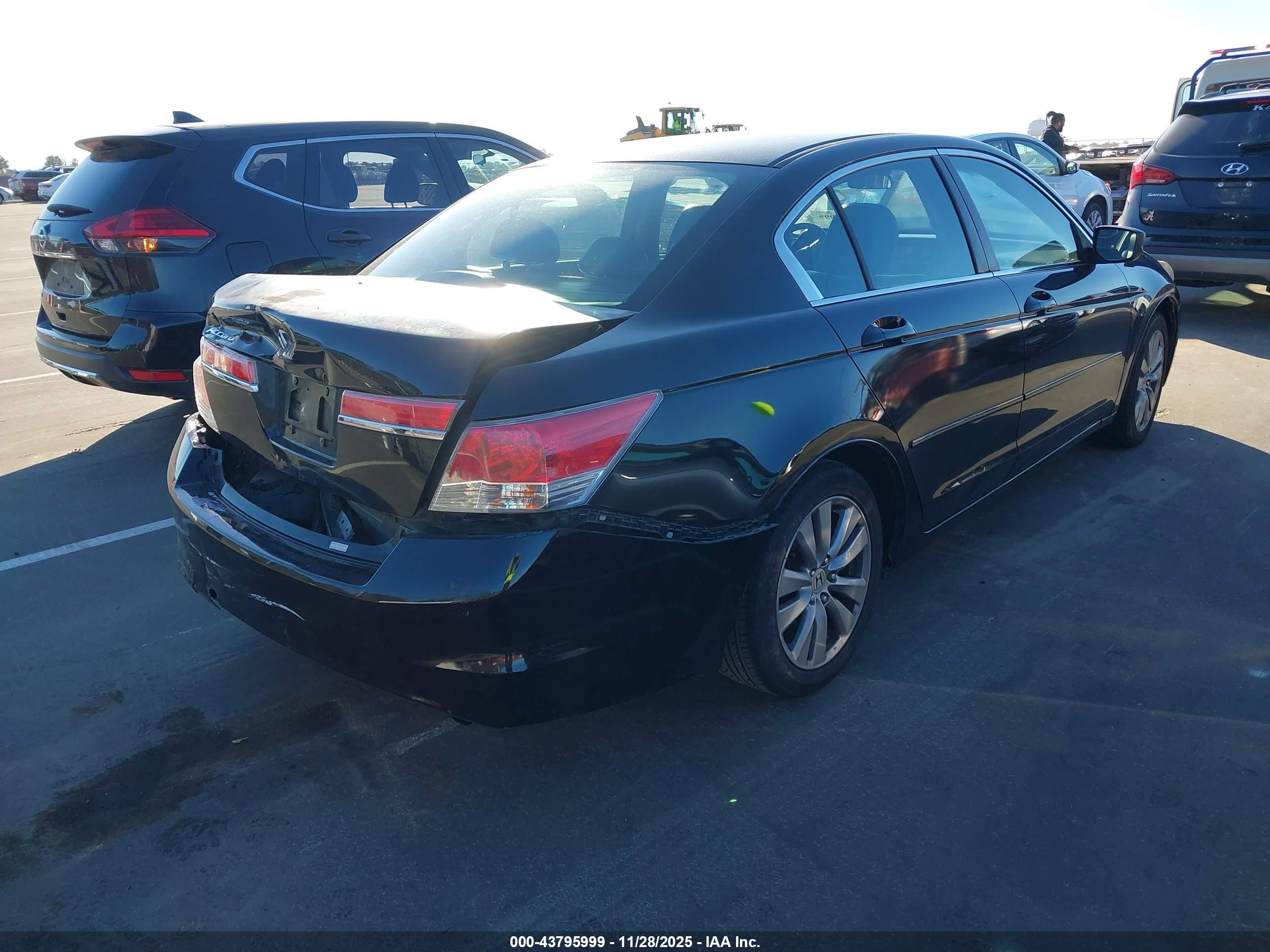 HONDA ACCORD image 4