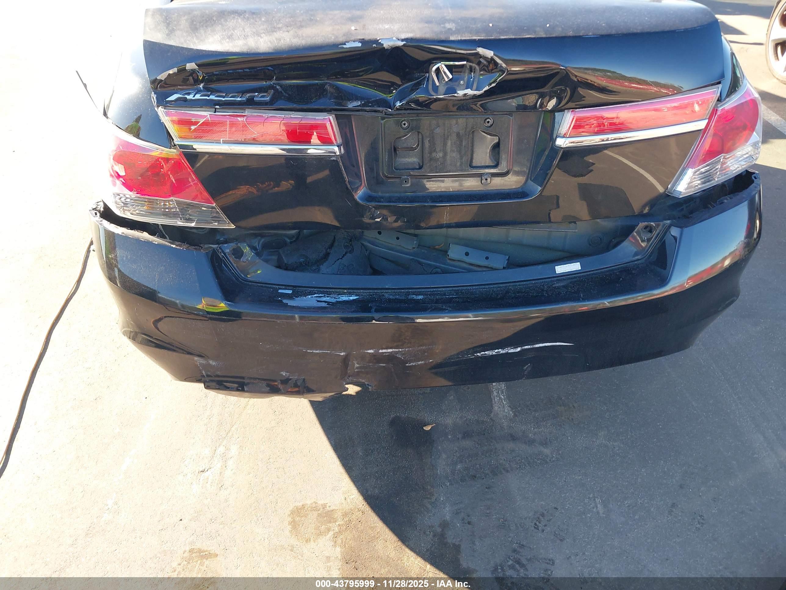 HONDA ACCORD image 6