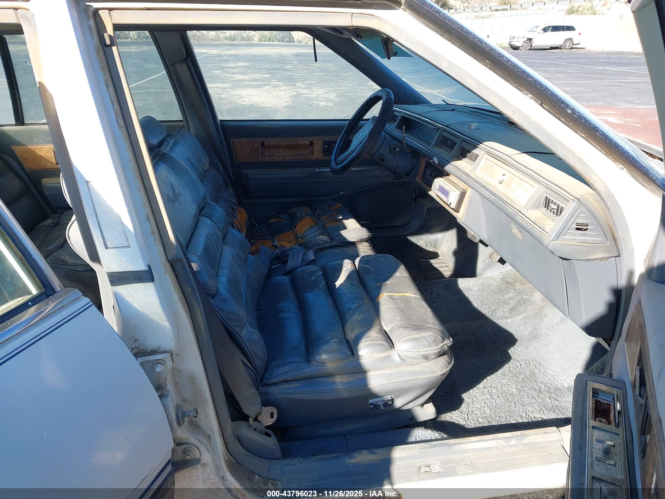 BUICK ELECTRA image 5
