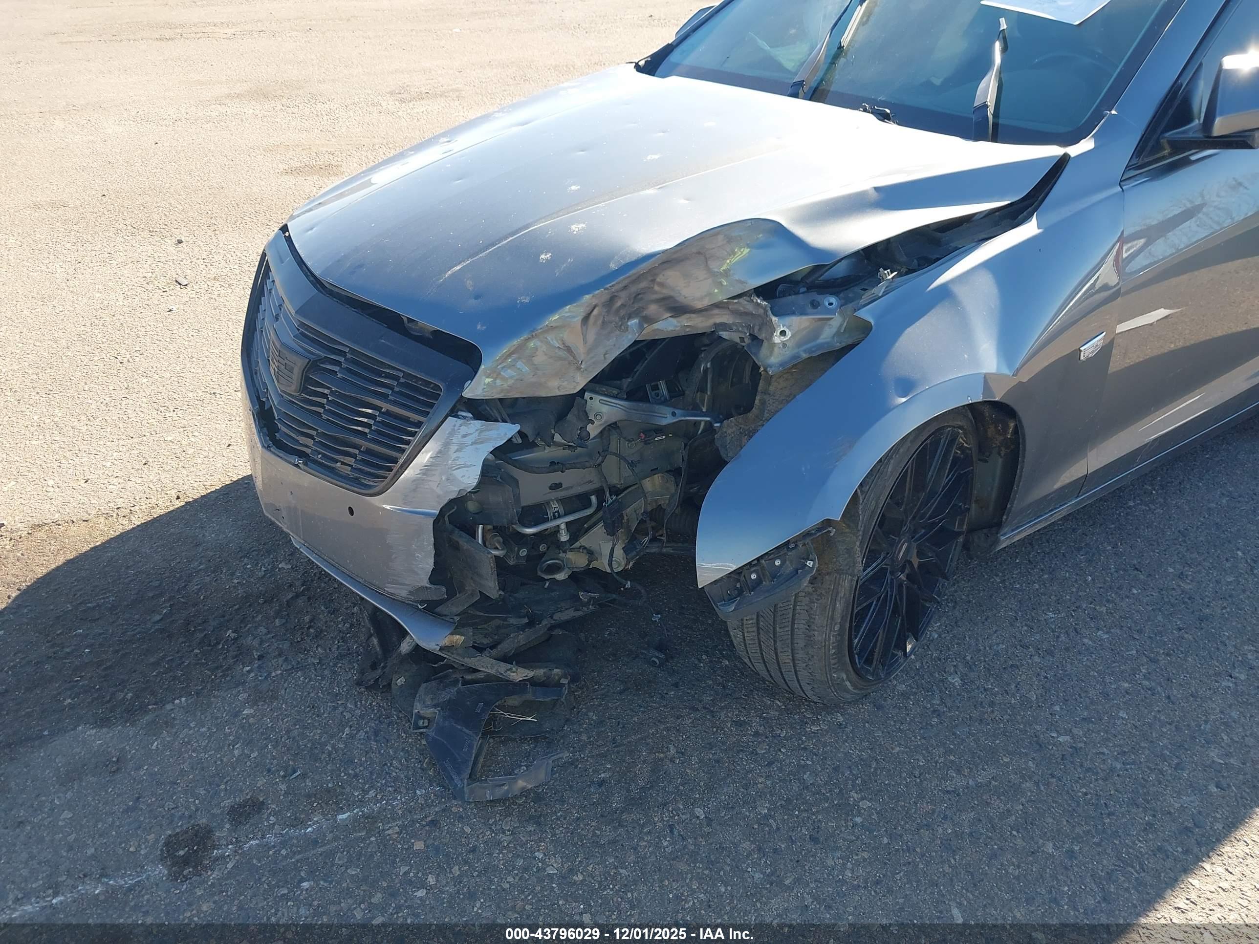 CADILLAC ATS image 6