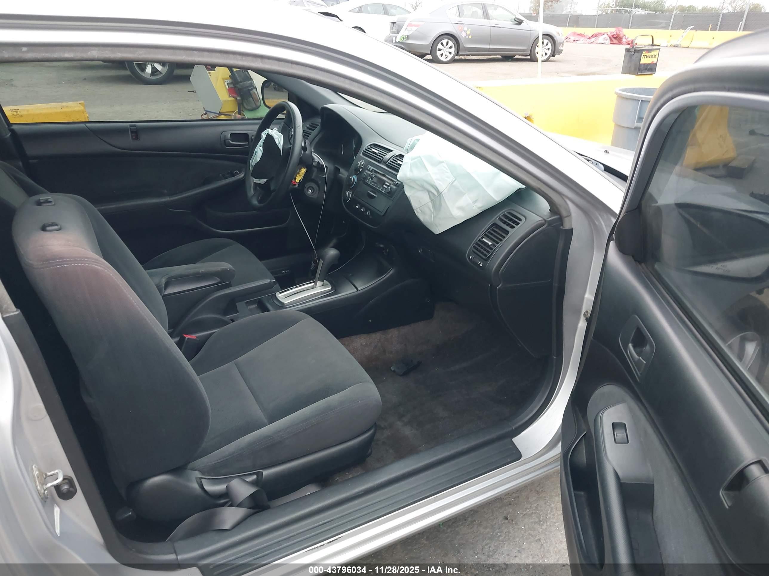 HONDA CIVIC image 5