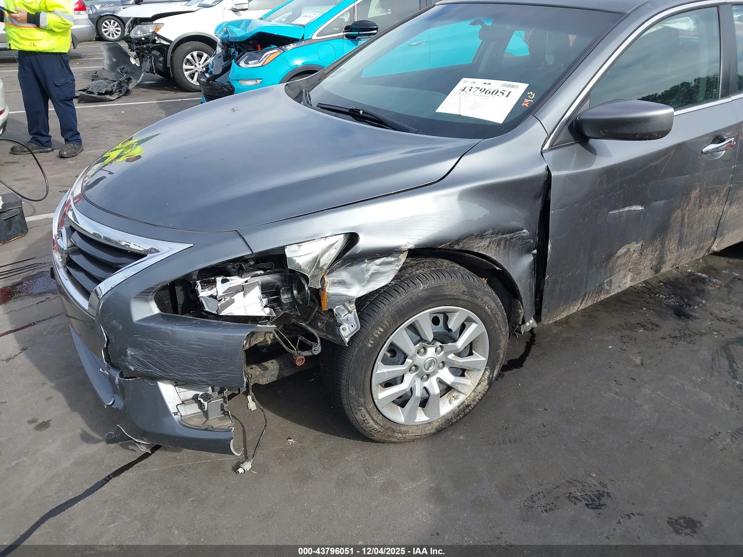 NISSAN ALTIMA image 6