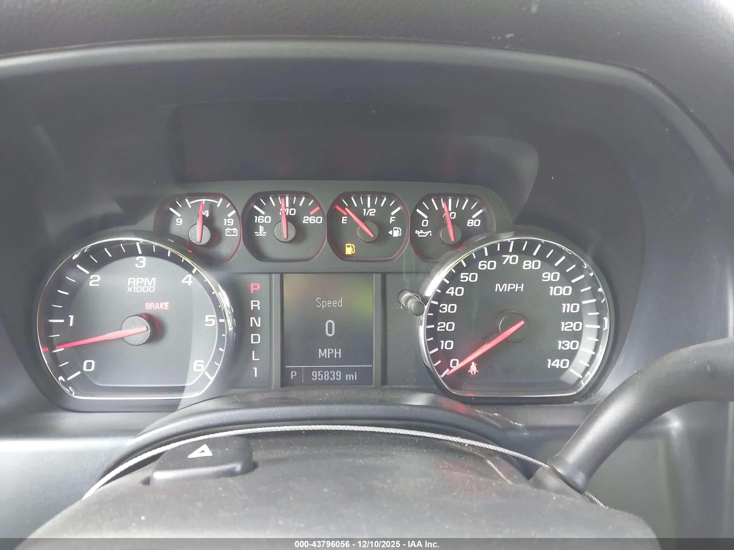 CHEVROLET SILVERADO image 7