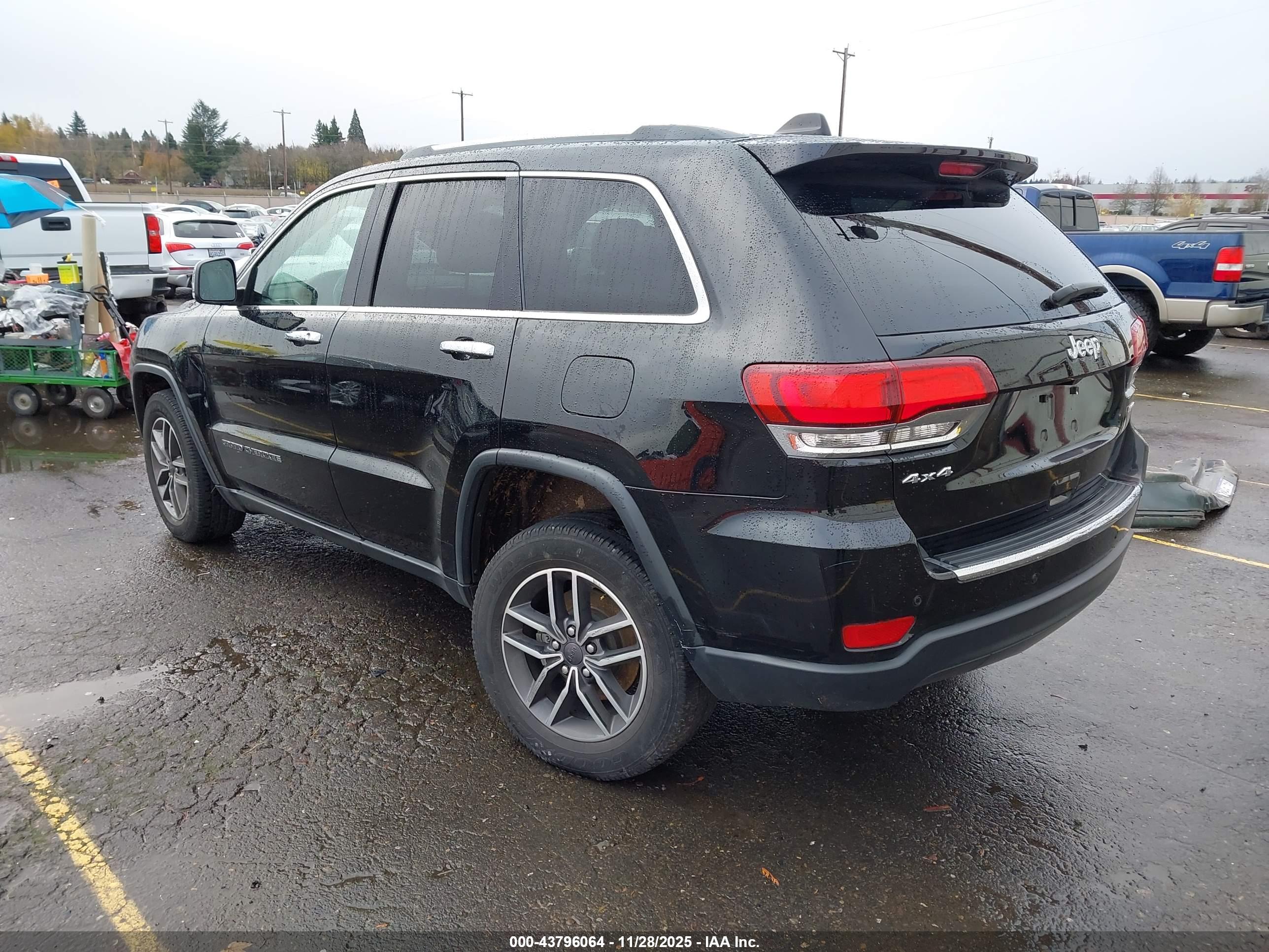JEEP GRAND image 3