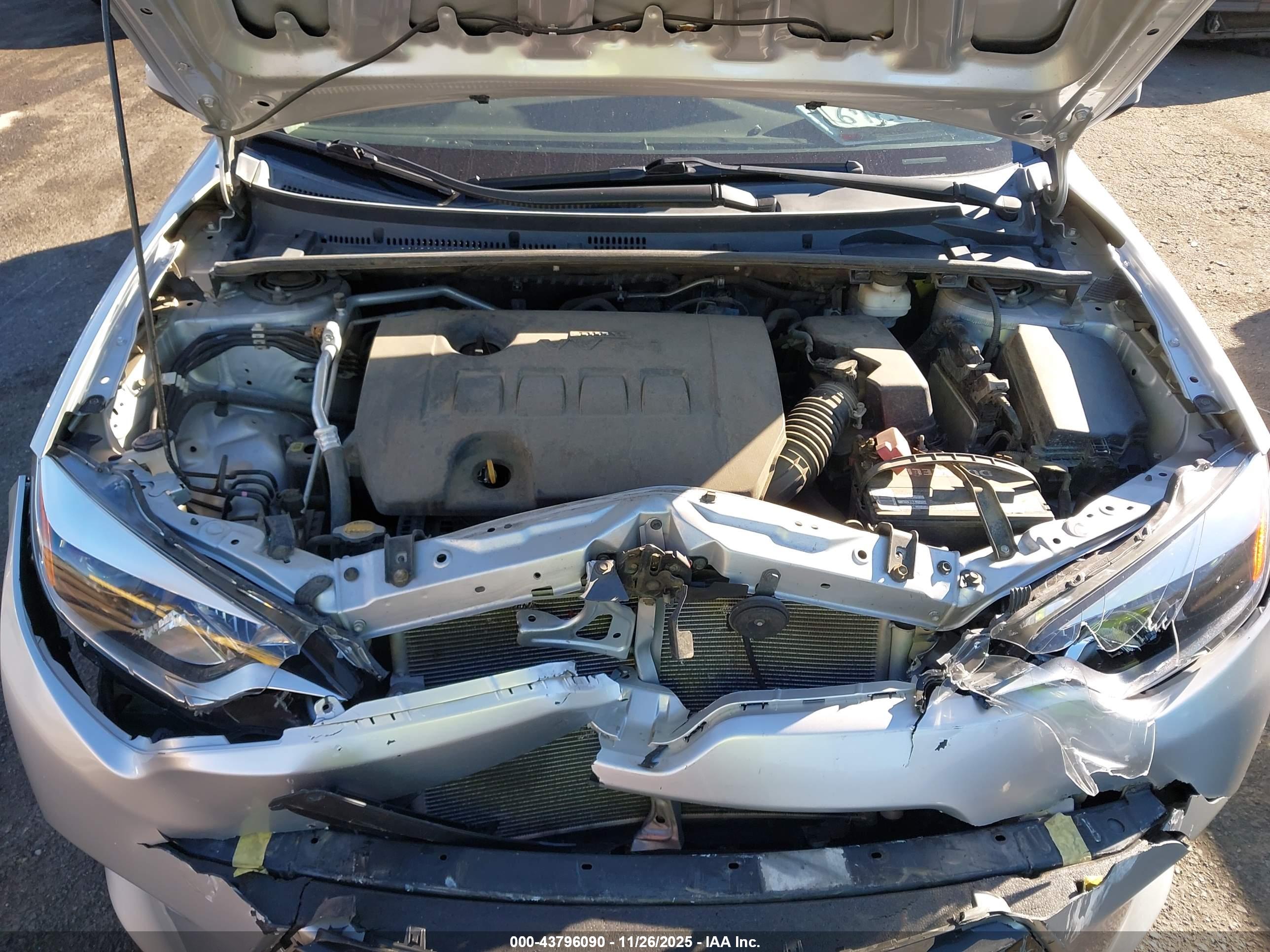 TOYOTA COROLLA image 10