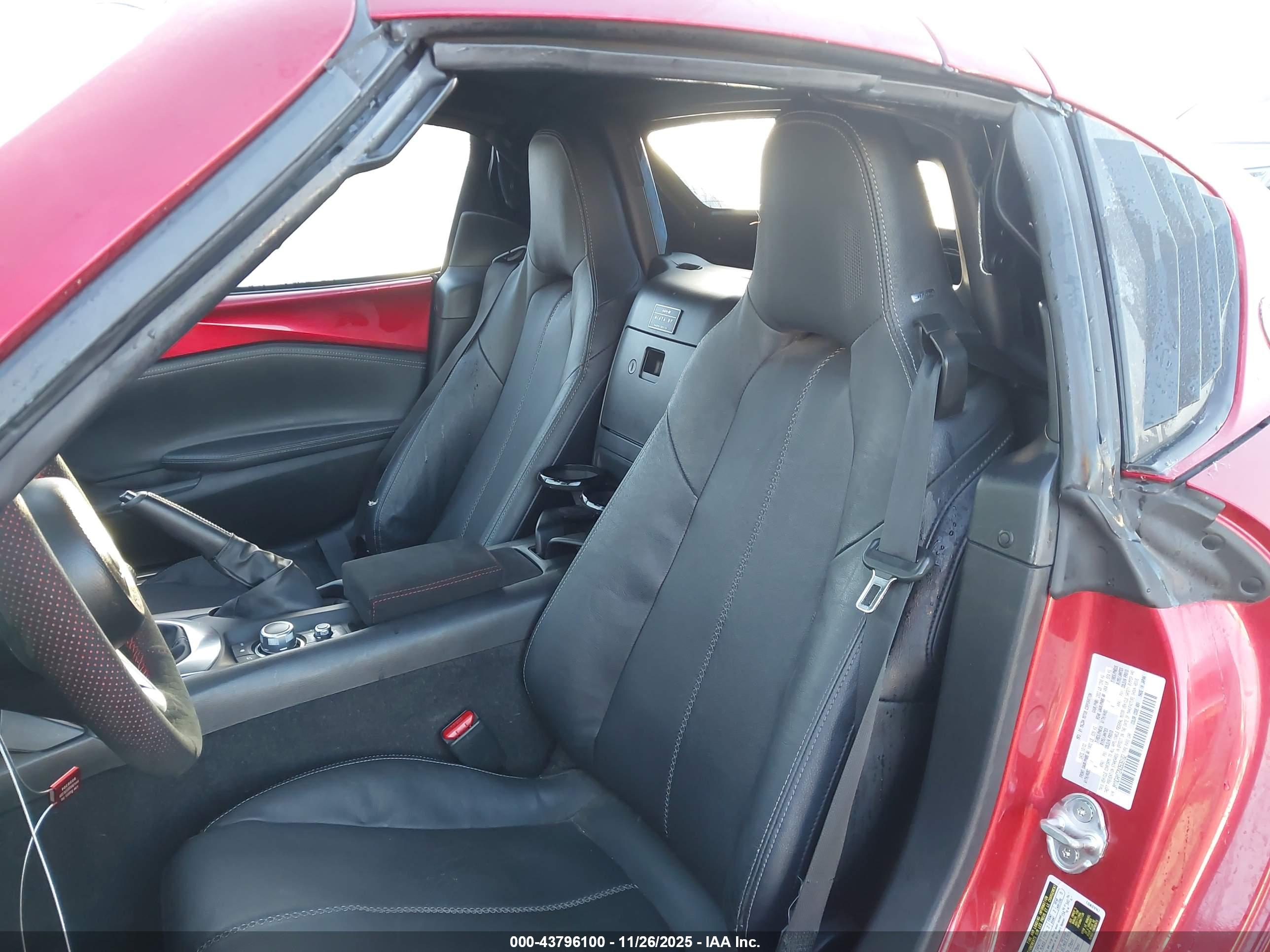 MAZDA MX-5 image 8
