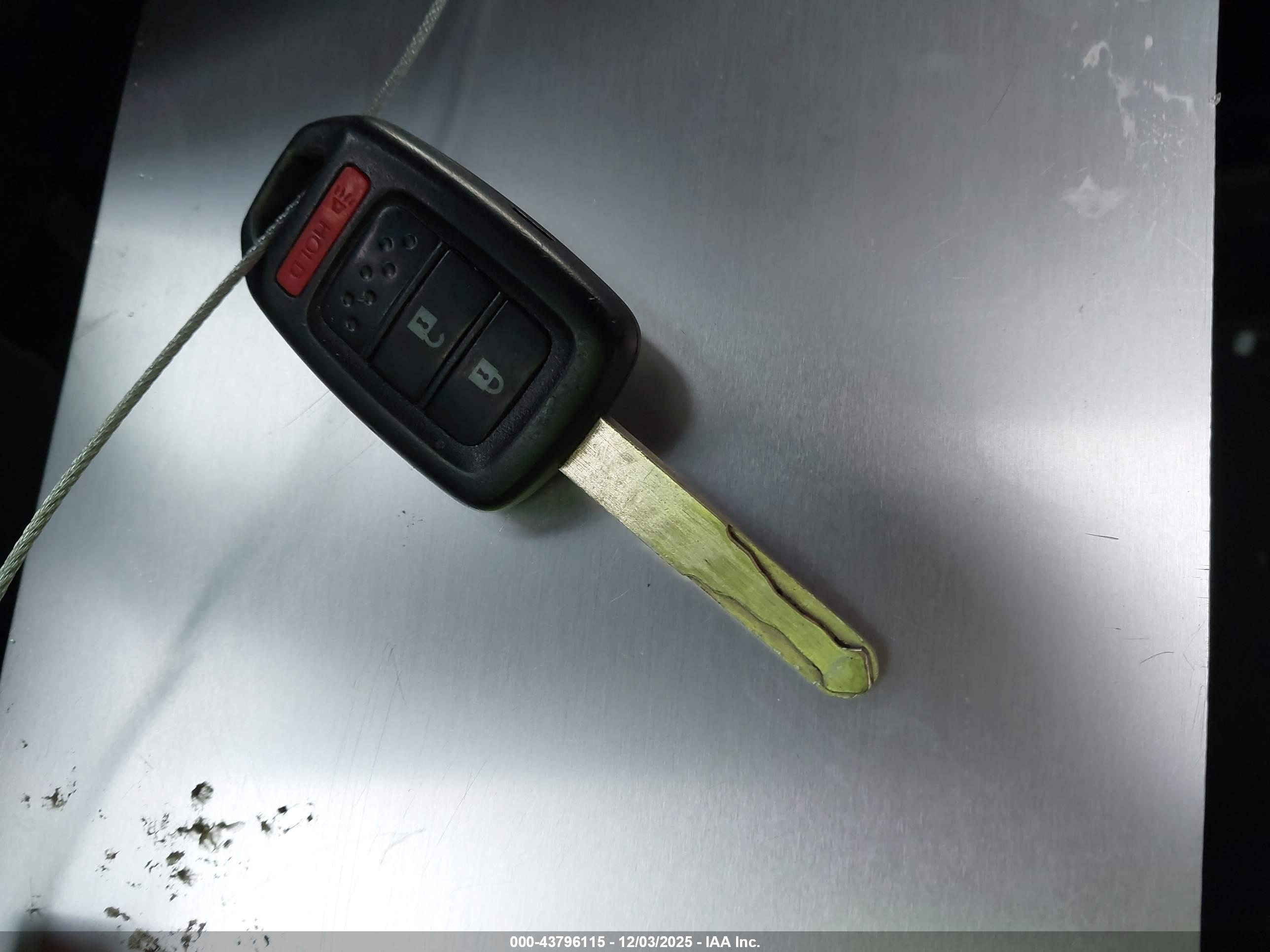 HONDA CR-V image 11