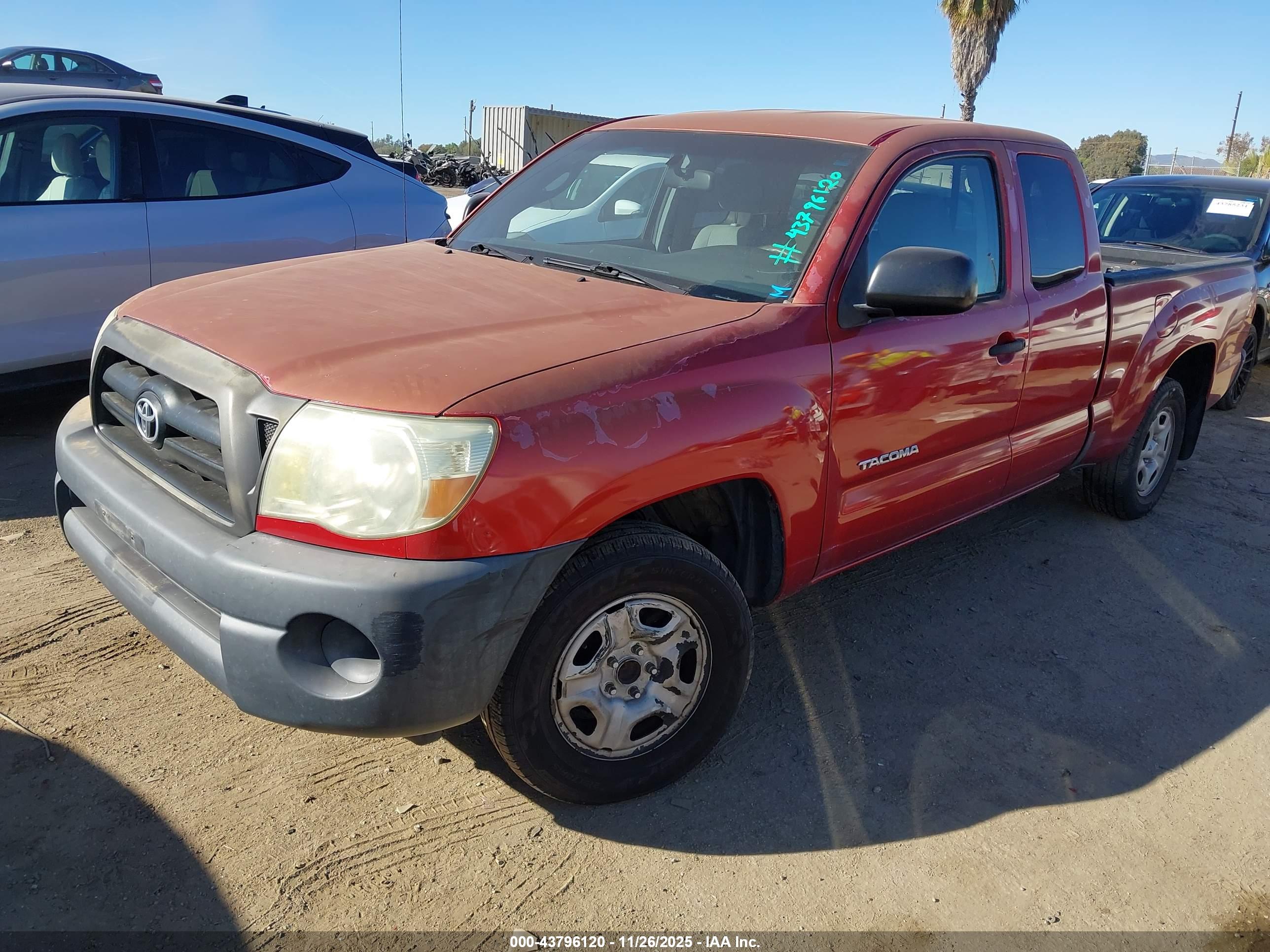 TOYOTA TACOMA image 2