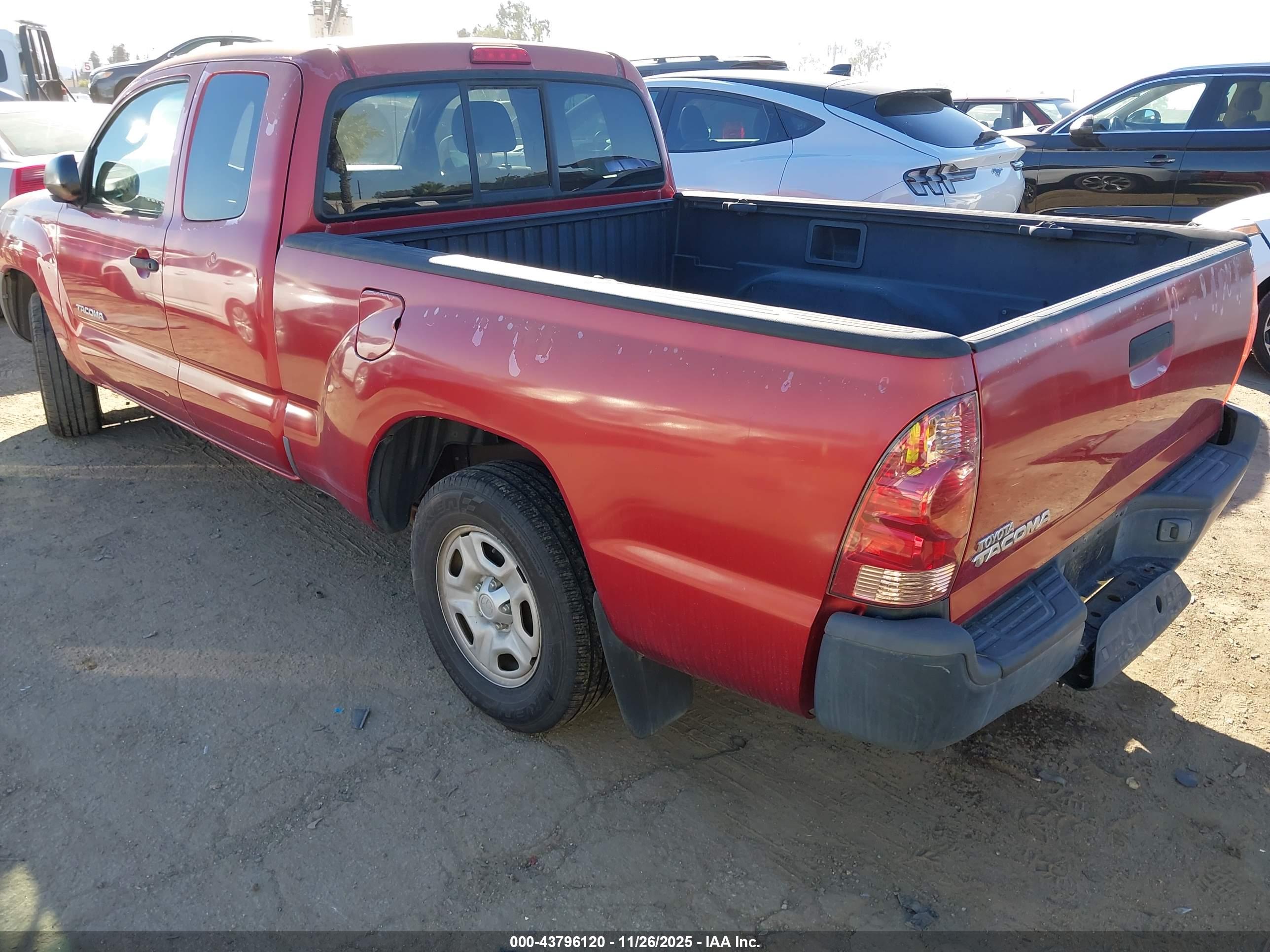 TOYOTA TACOMA image 3