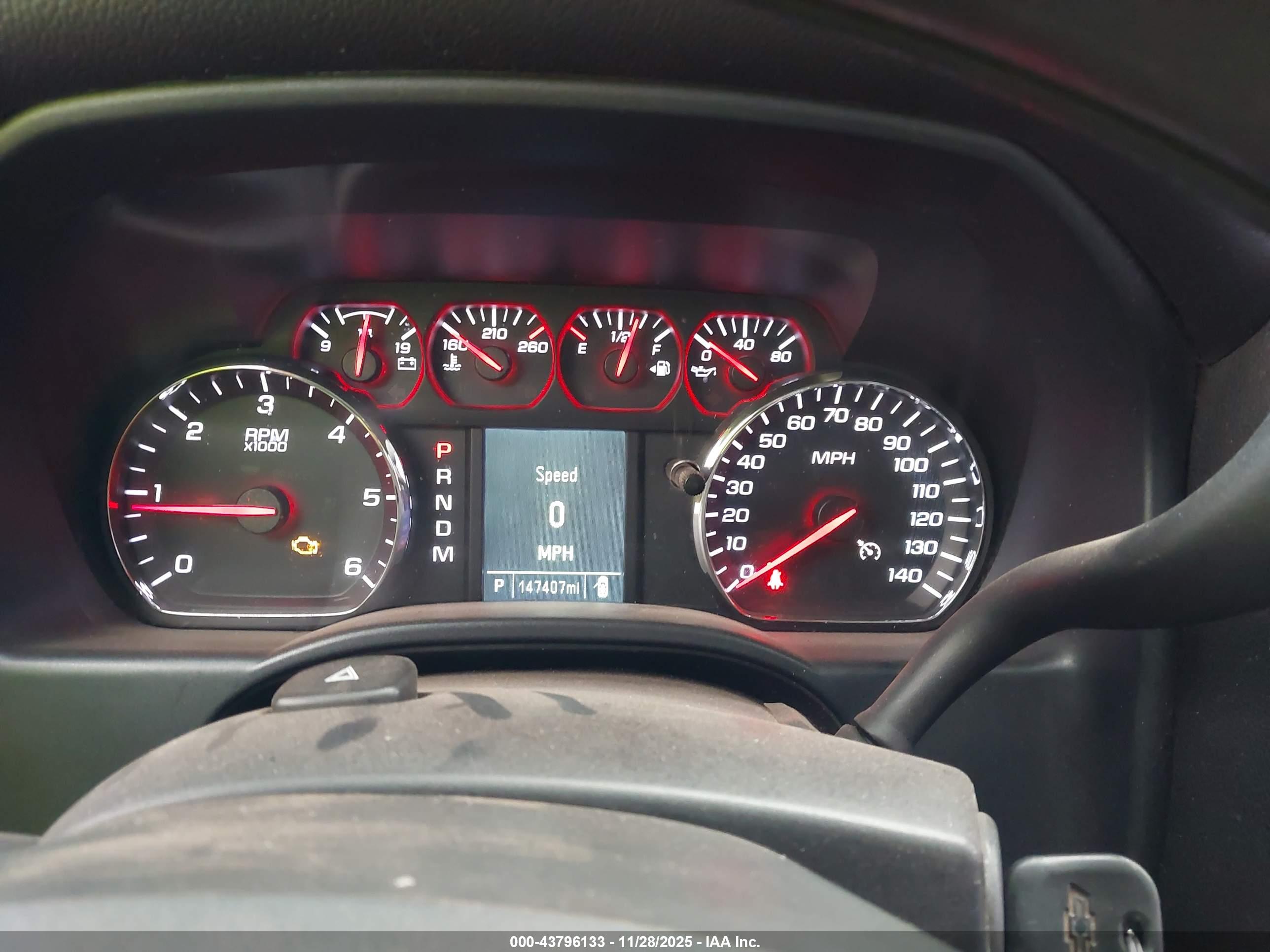 CHEVROLET SILVERADO image 7