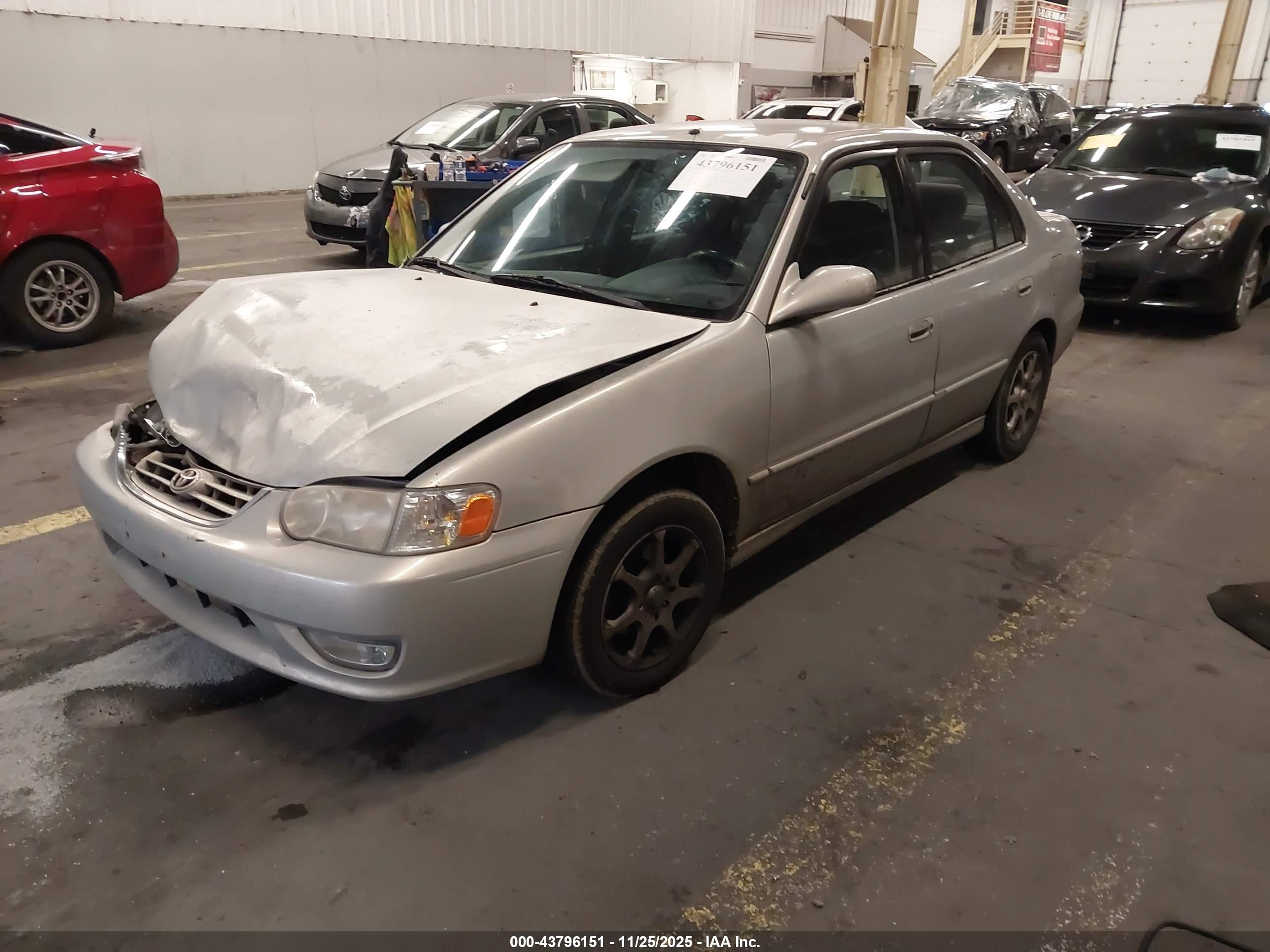 TOYOTA COROLLA image 2