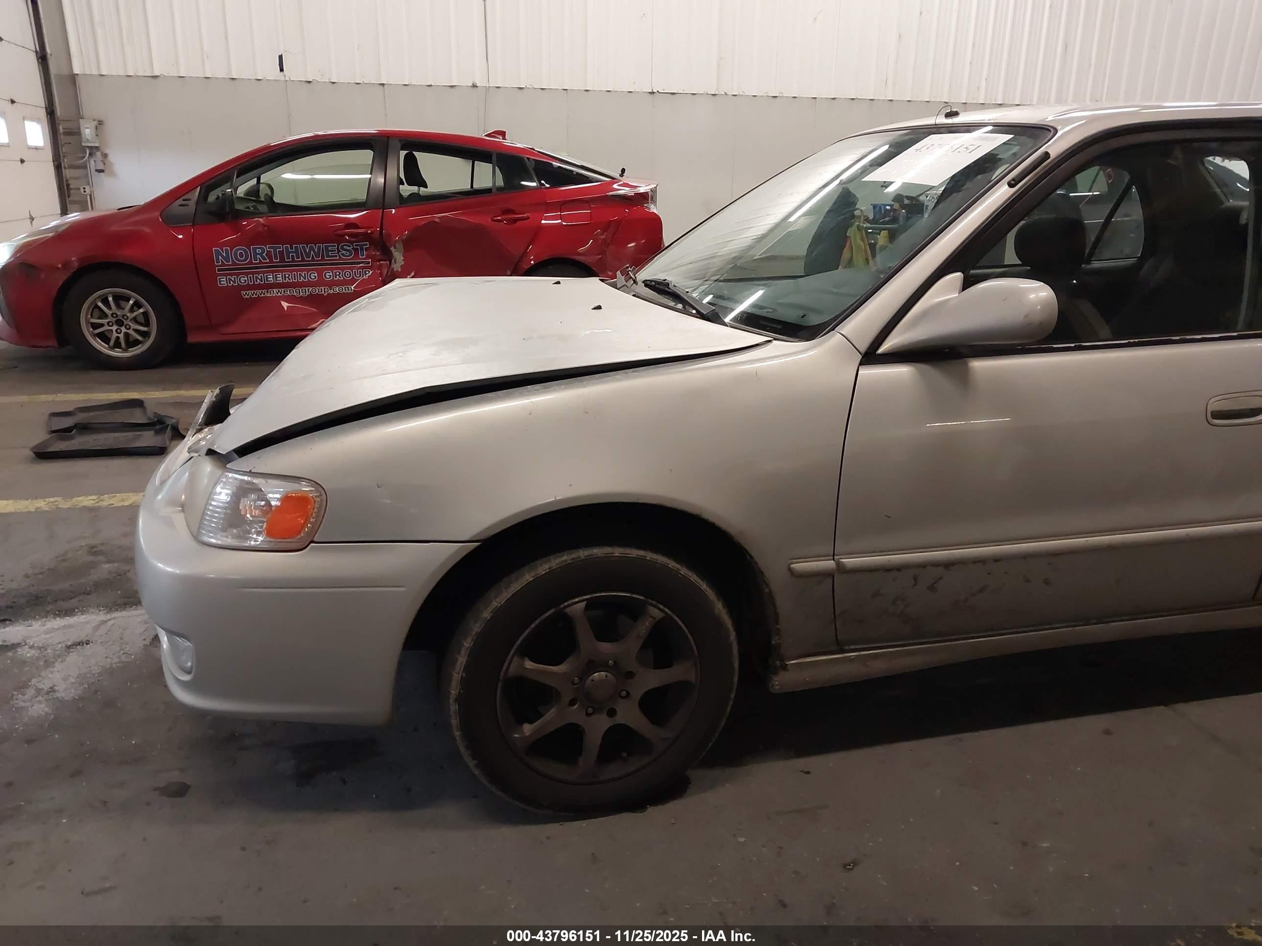 TOYOTA COROLLA image 6