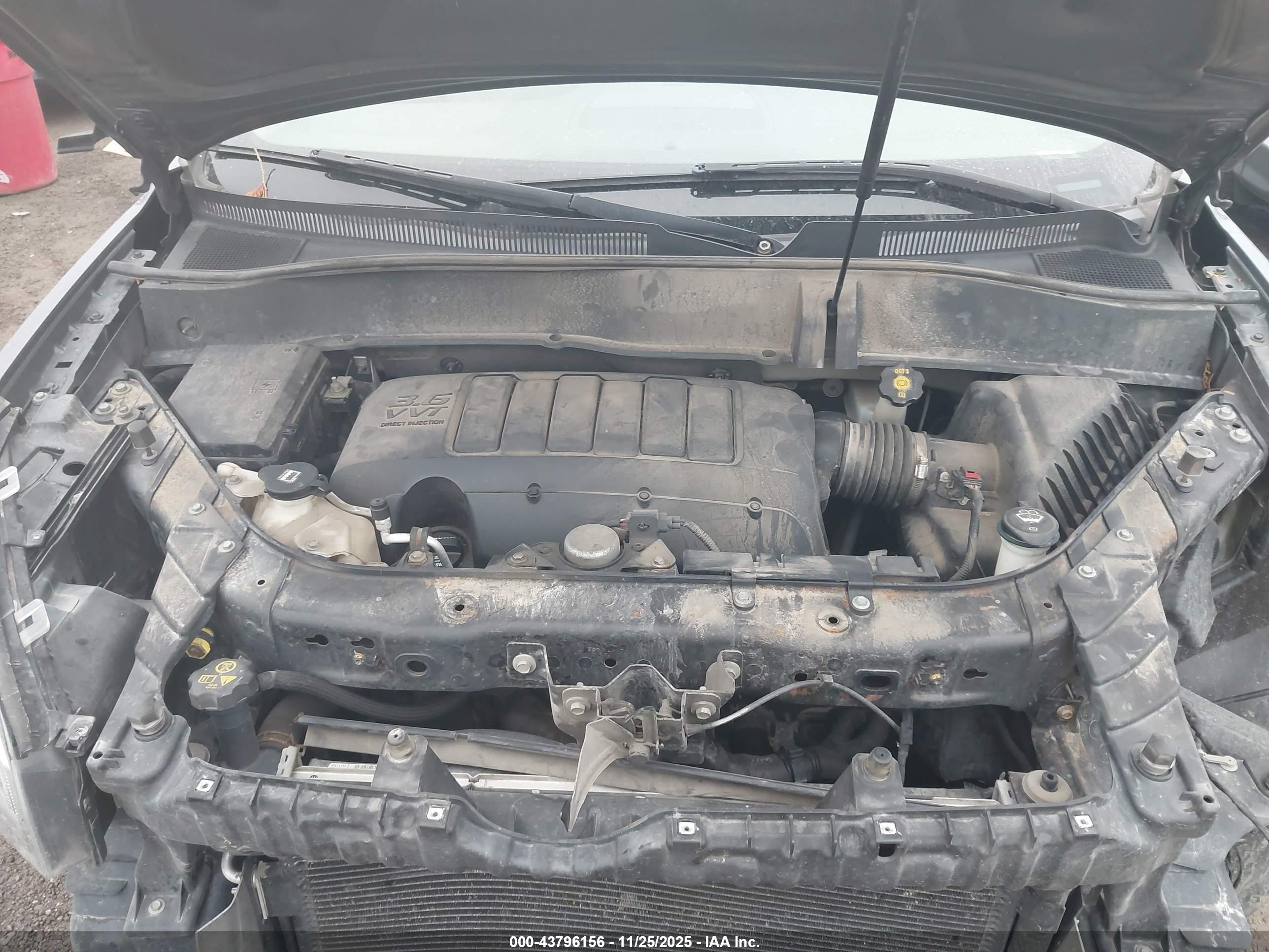 GMC ACADIA image 10