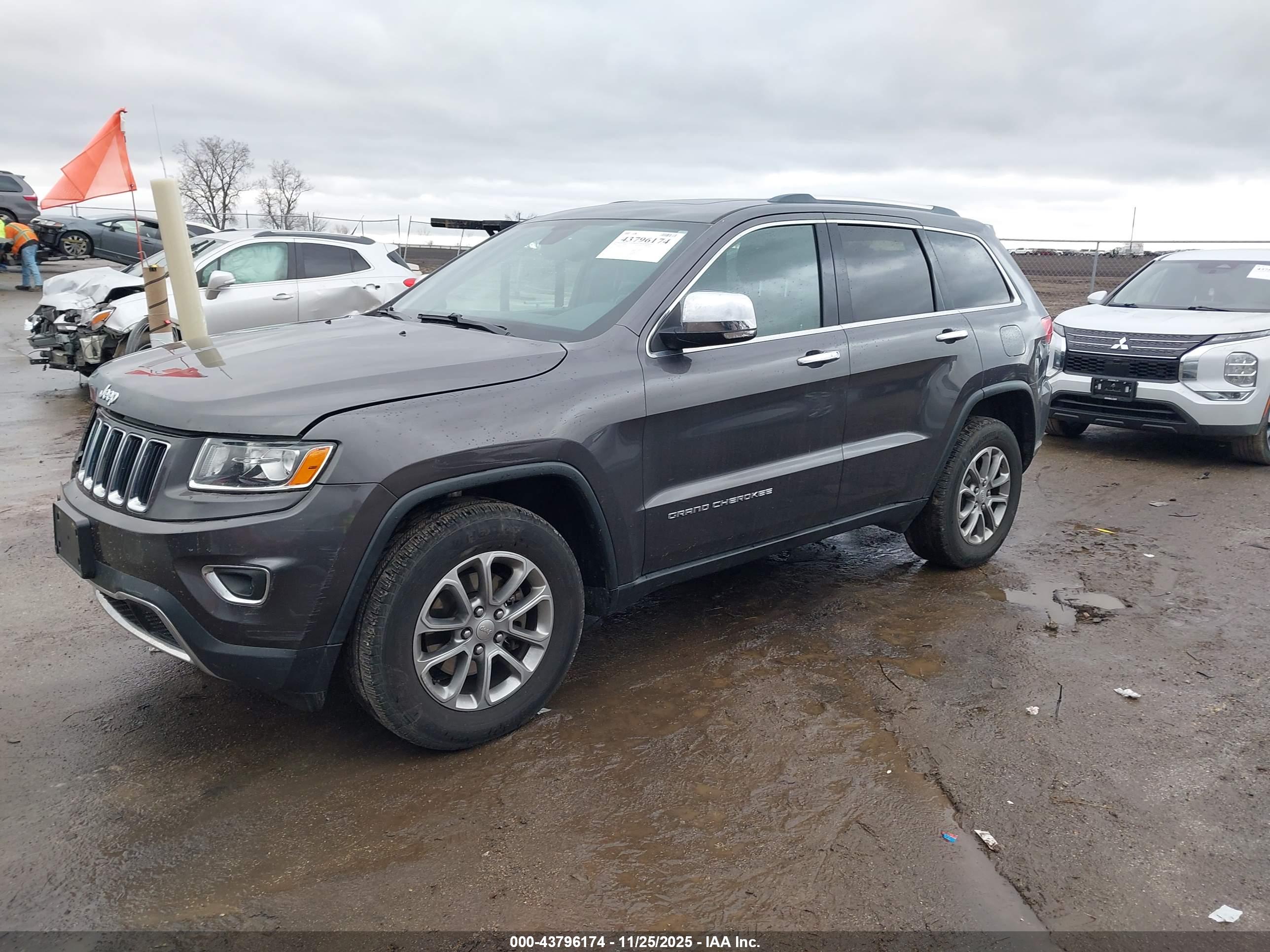 JEEP GRAND image 2