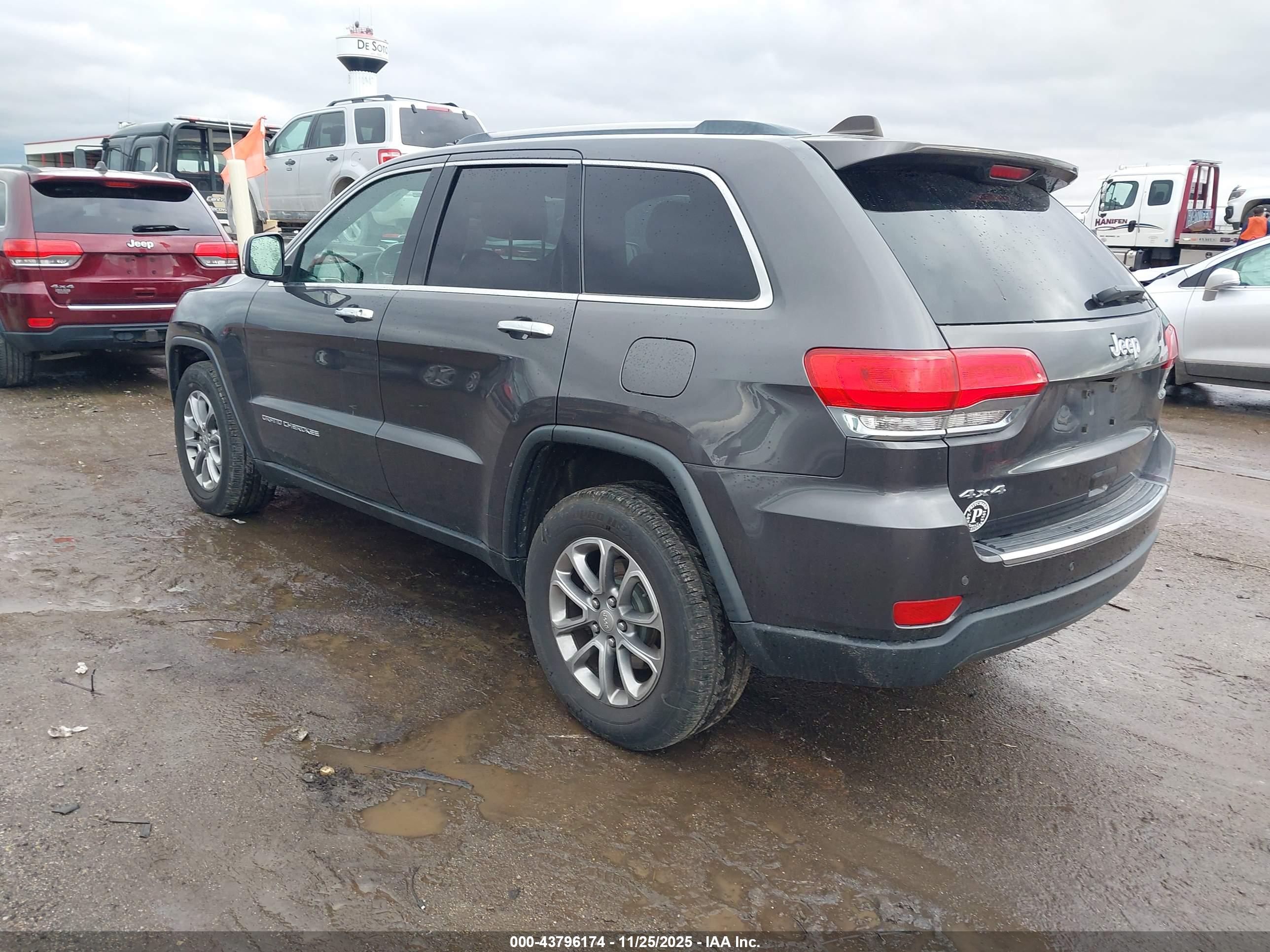 JEEP GRAND image 3