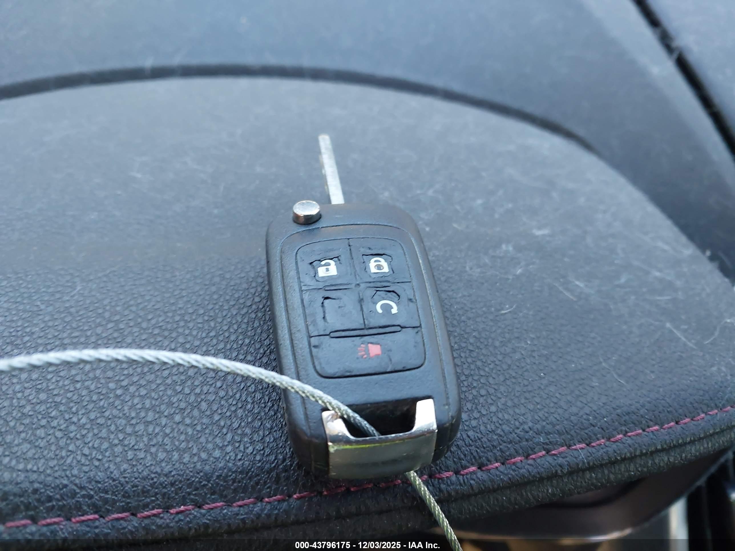 GMC TERRAIN image 11