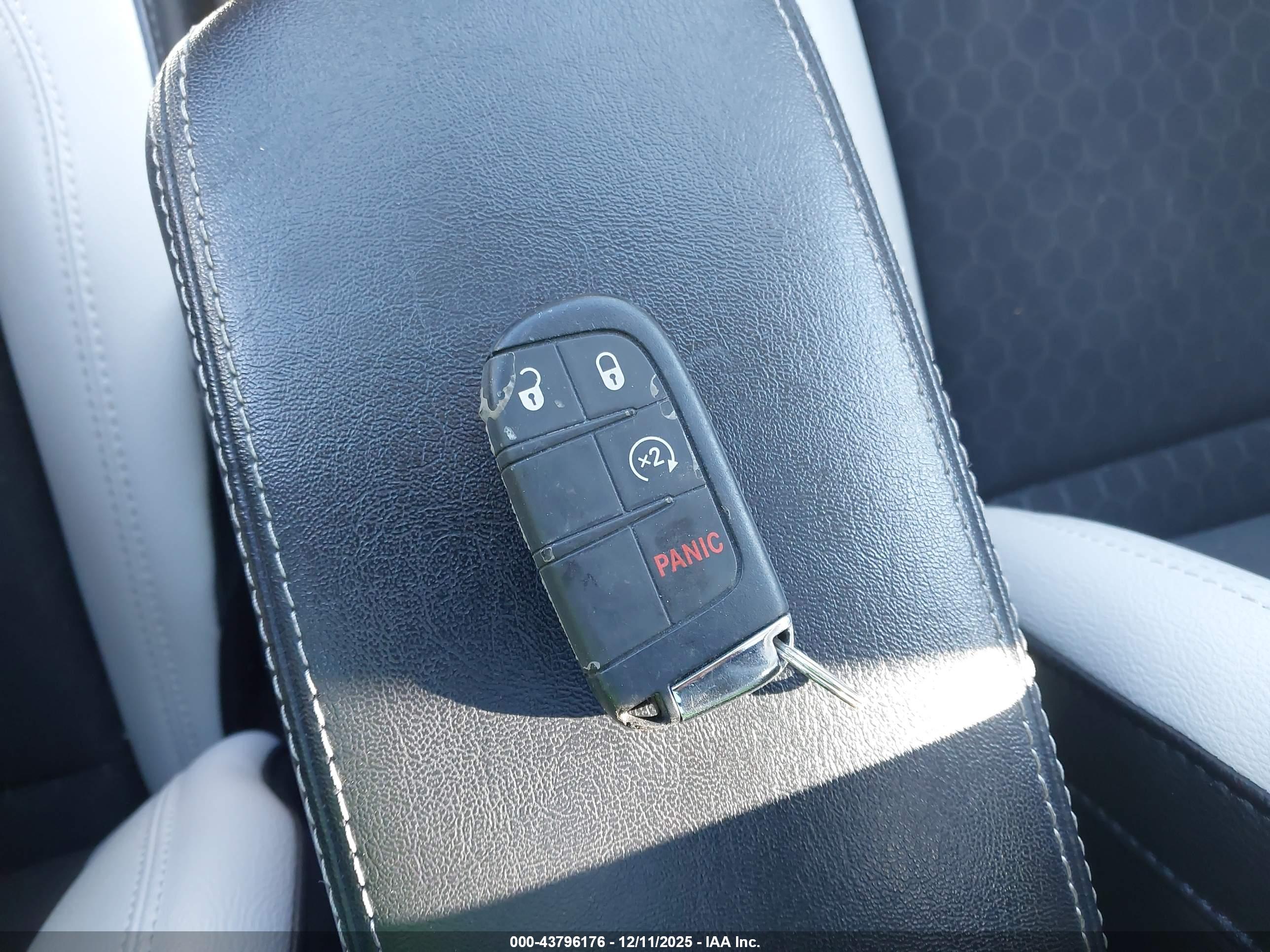JEEP COMPASS image 11