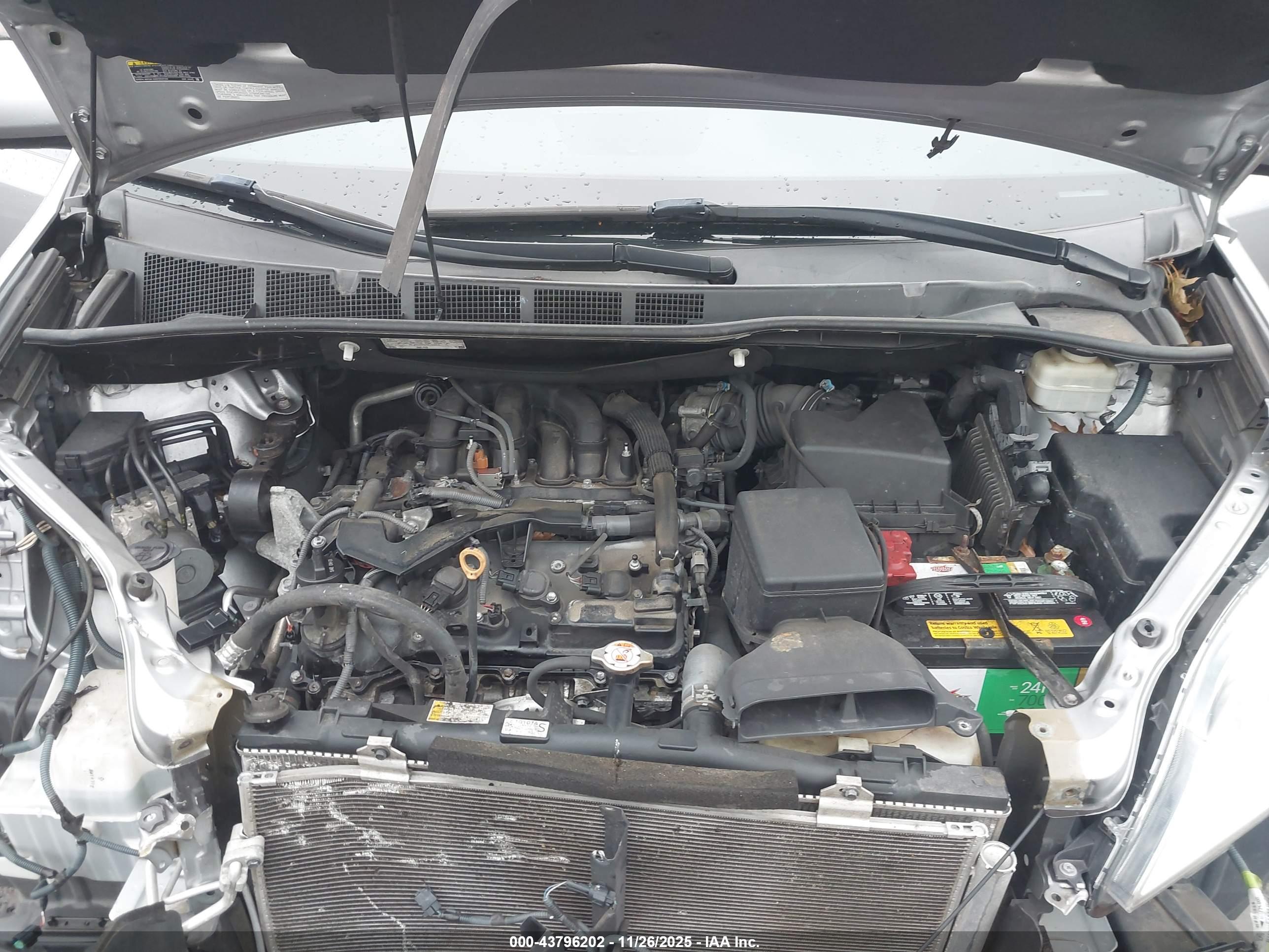 TOYOTA SIENNA image 10