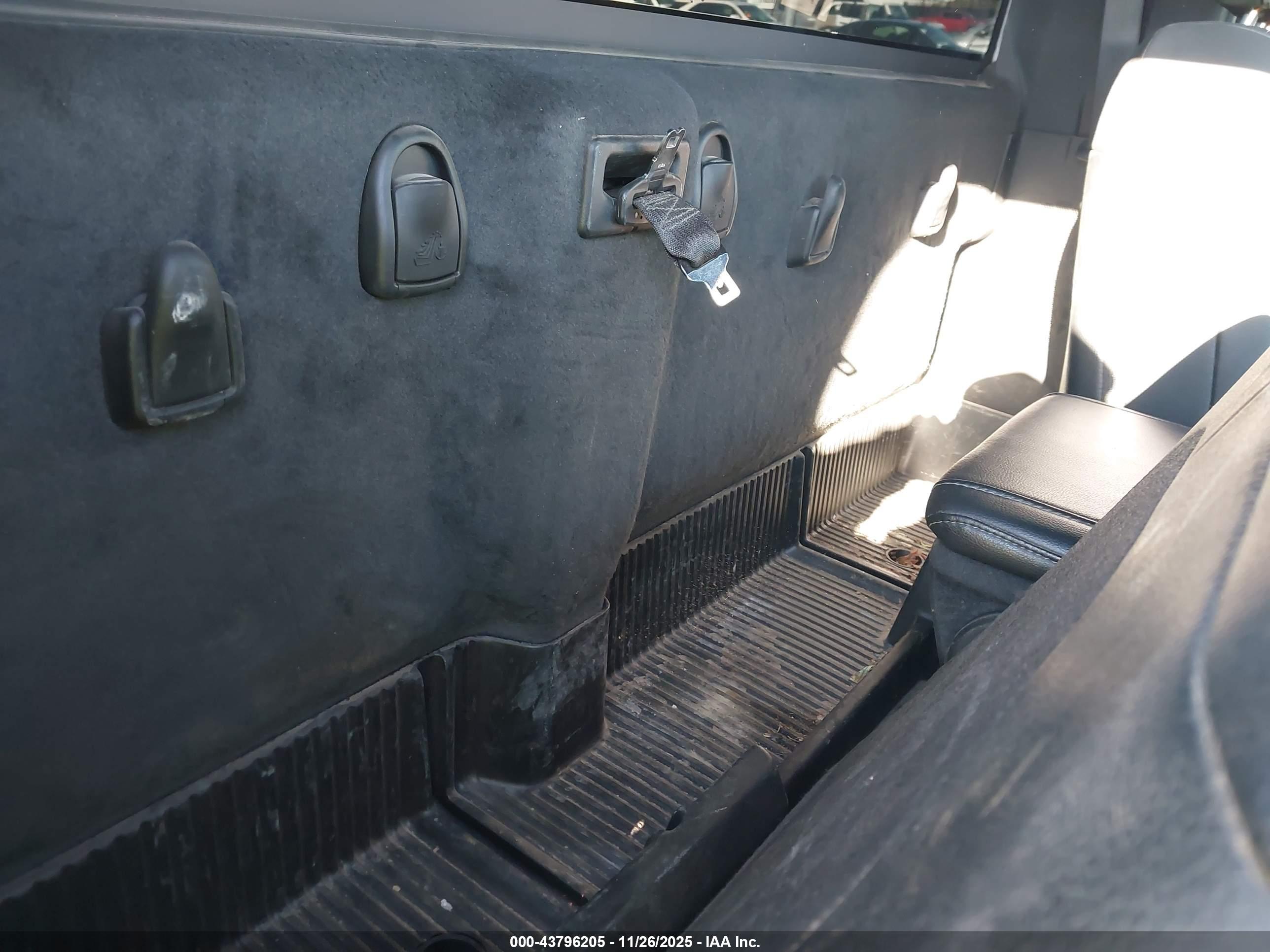 RAM 3500 image 8