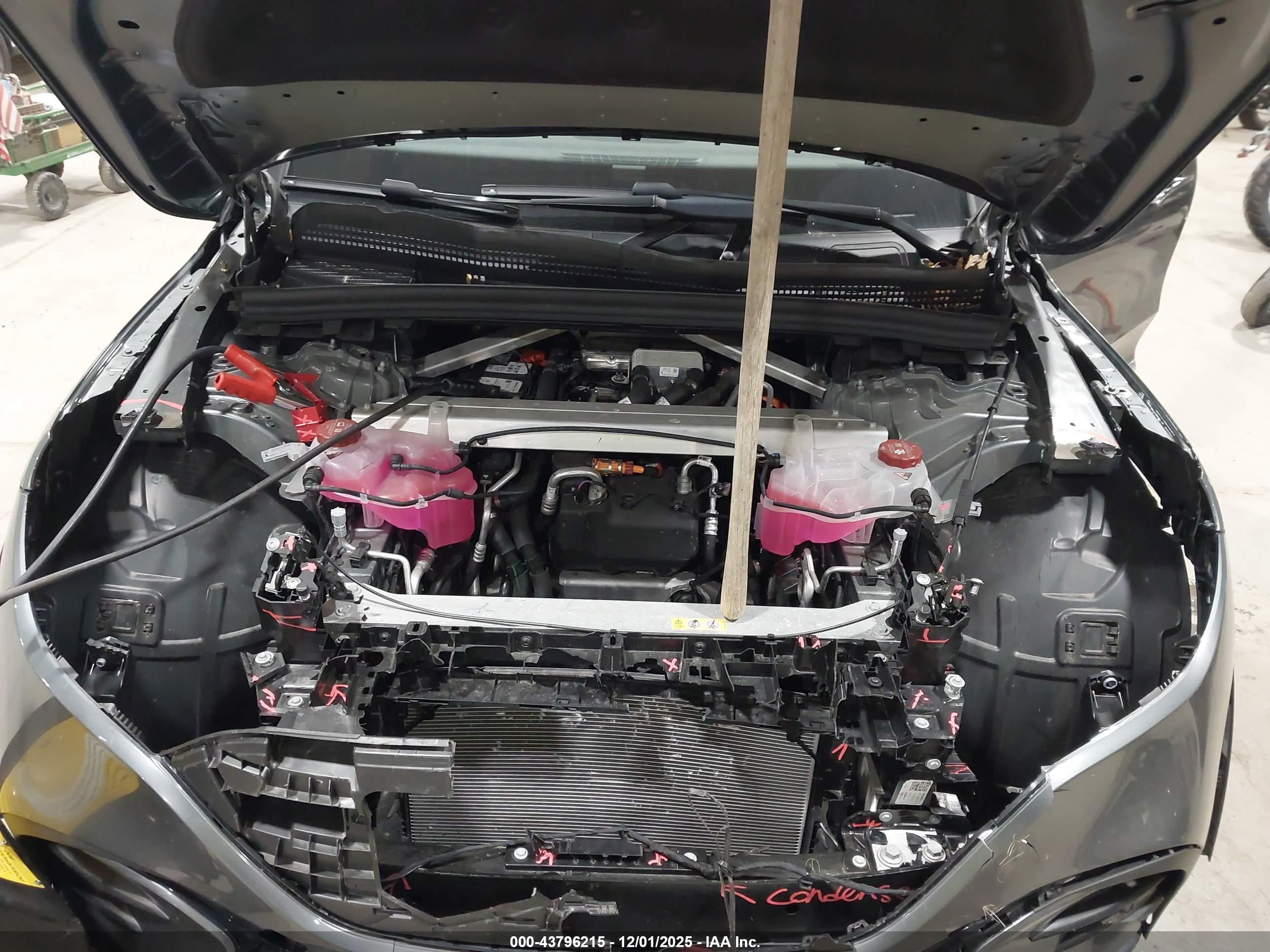 MERCEDES-BENZ EQE image 10