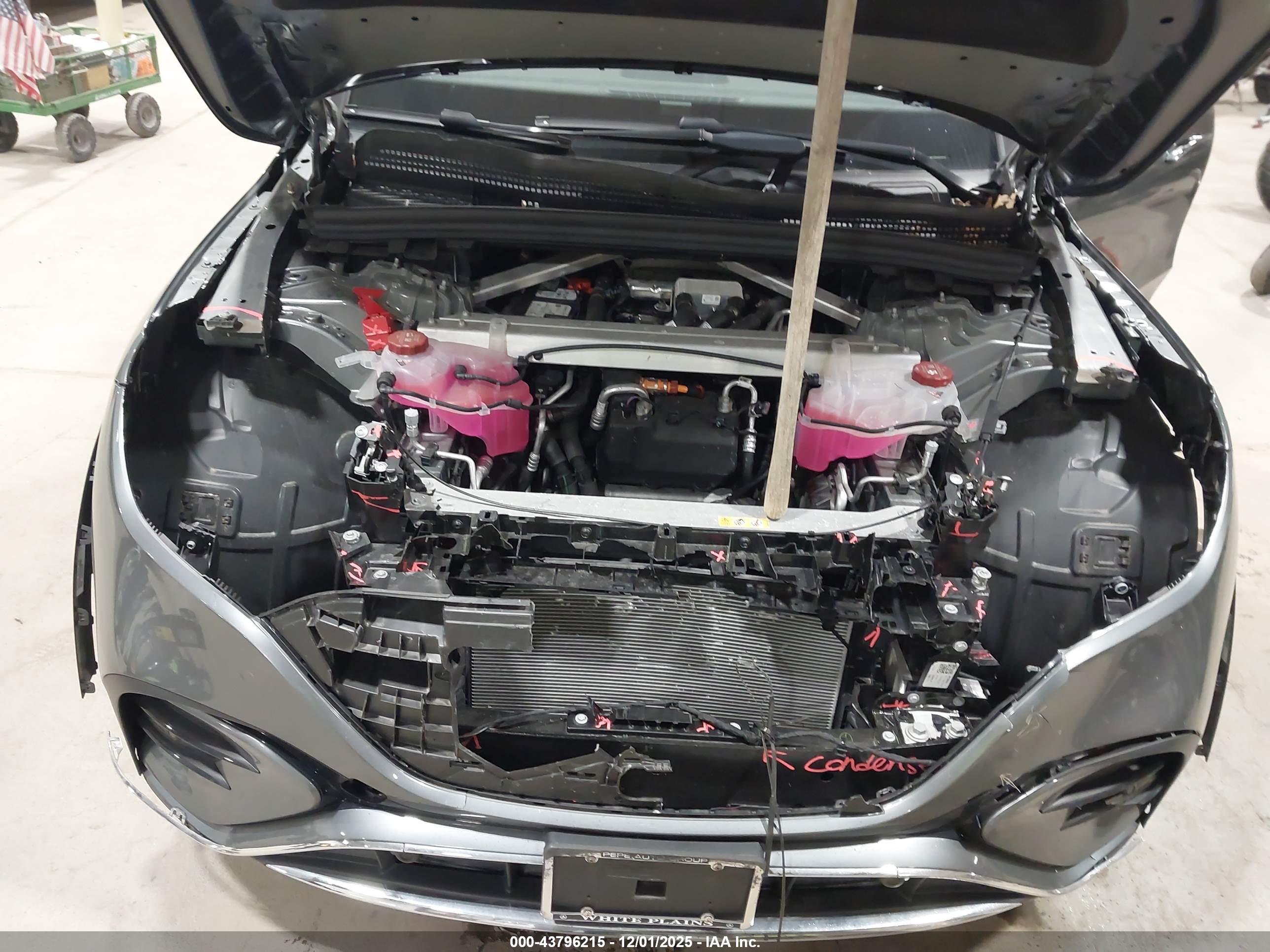 MERCEDES-BENZ EQE image 6