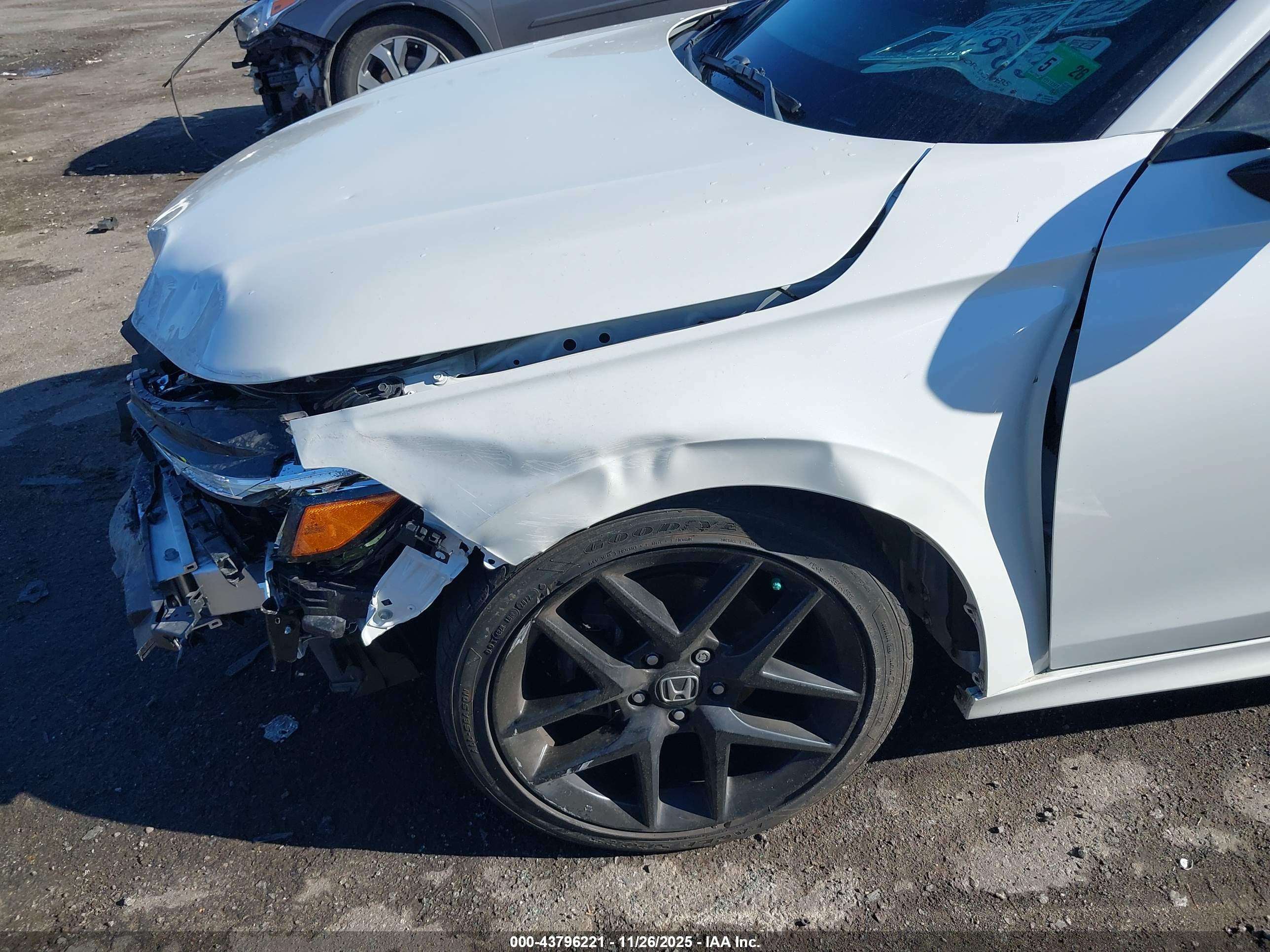 HONDA CIVIC image 6