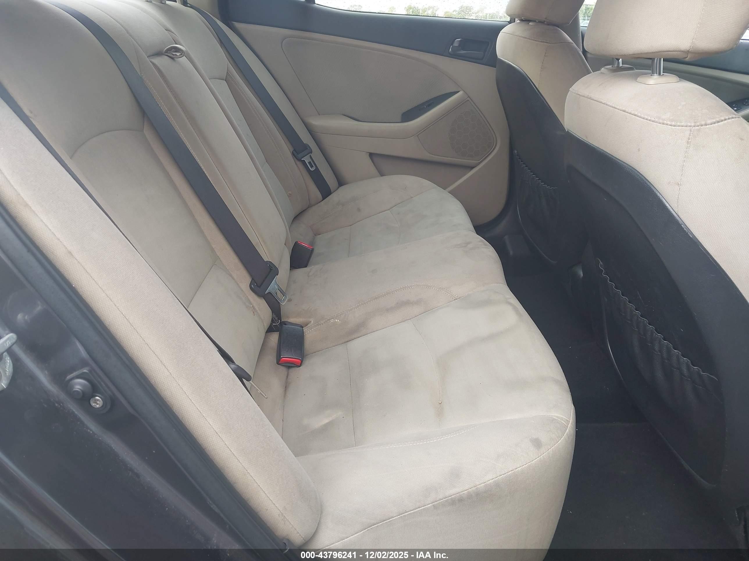 KIA OPTIMA image 8