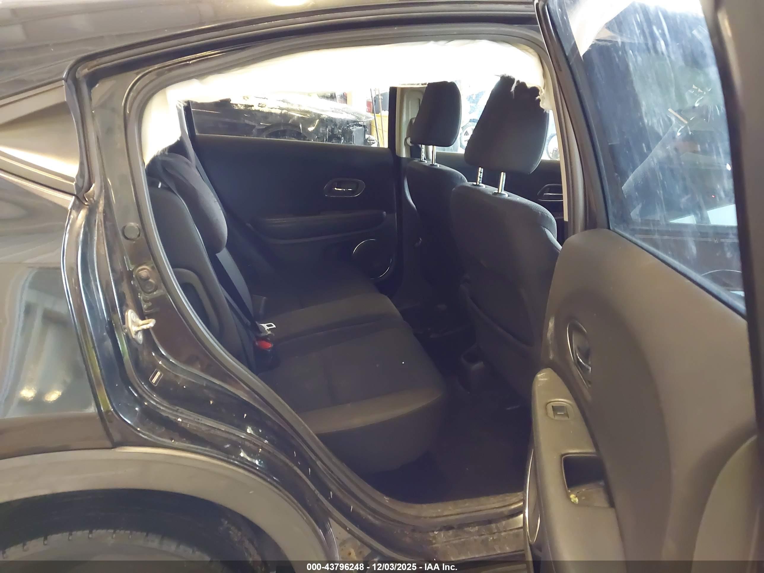 HONDA HR-V image 8
