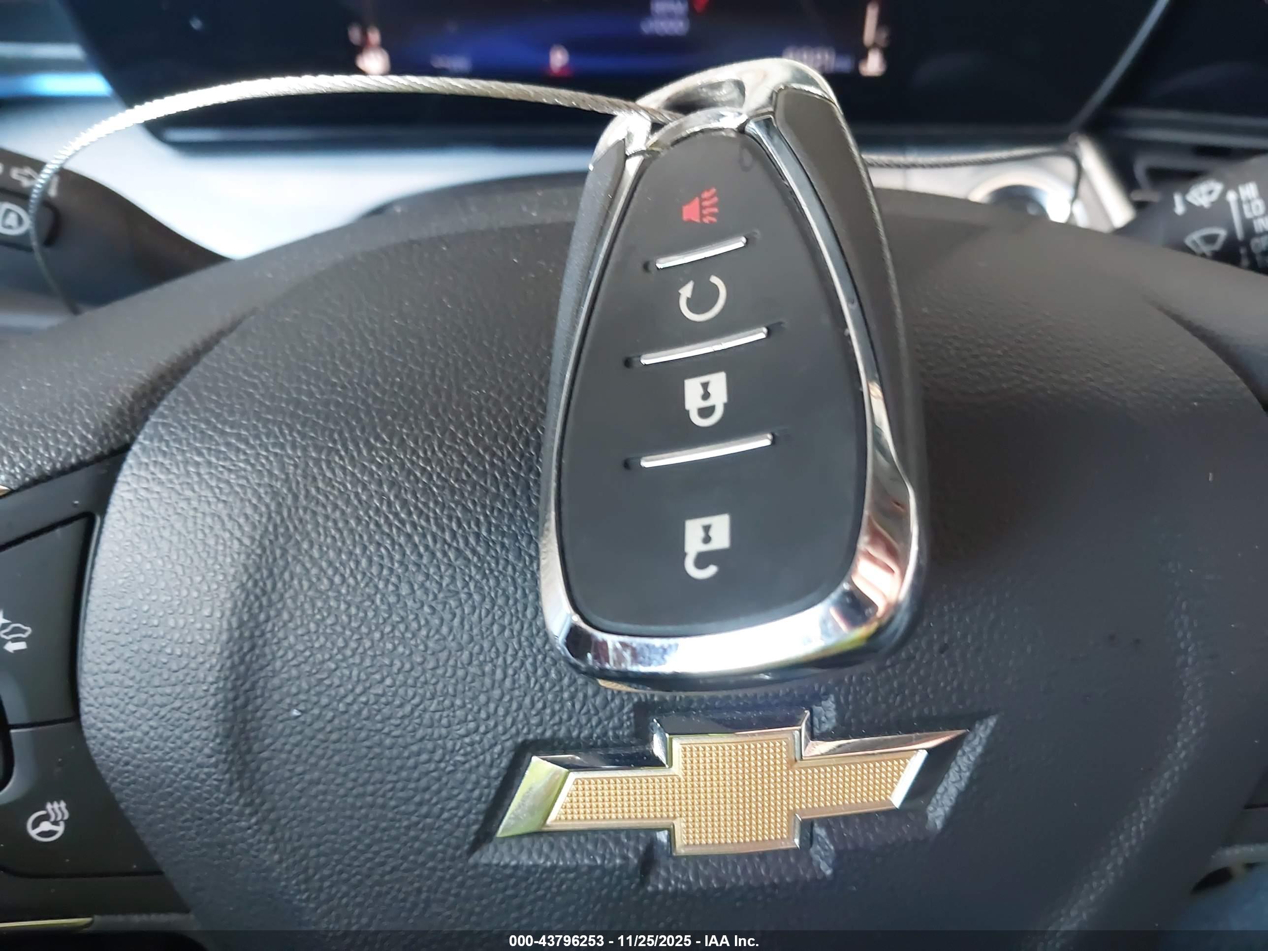 CHEVROLET TRAX image 11