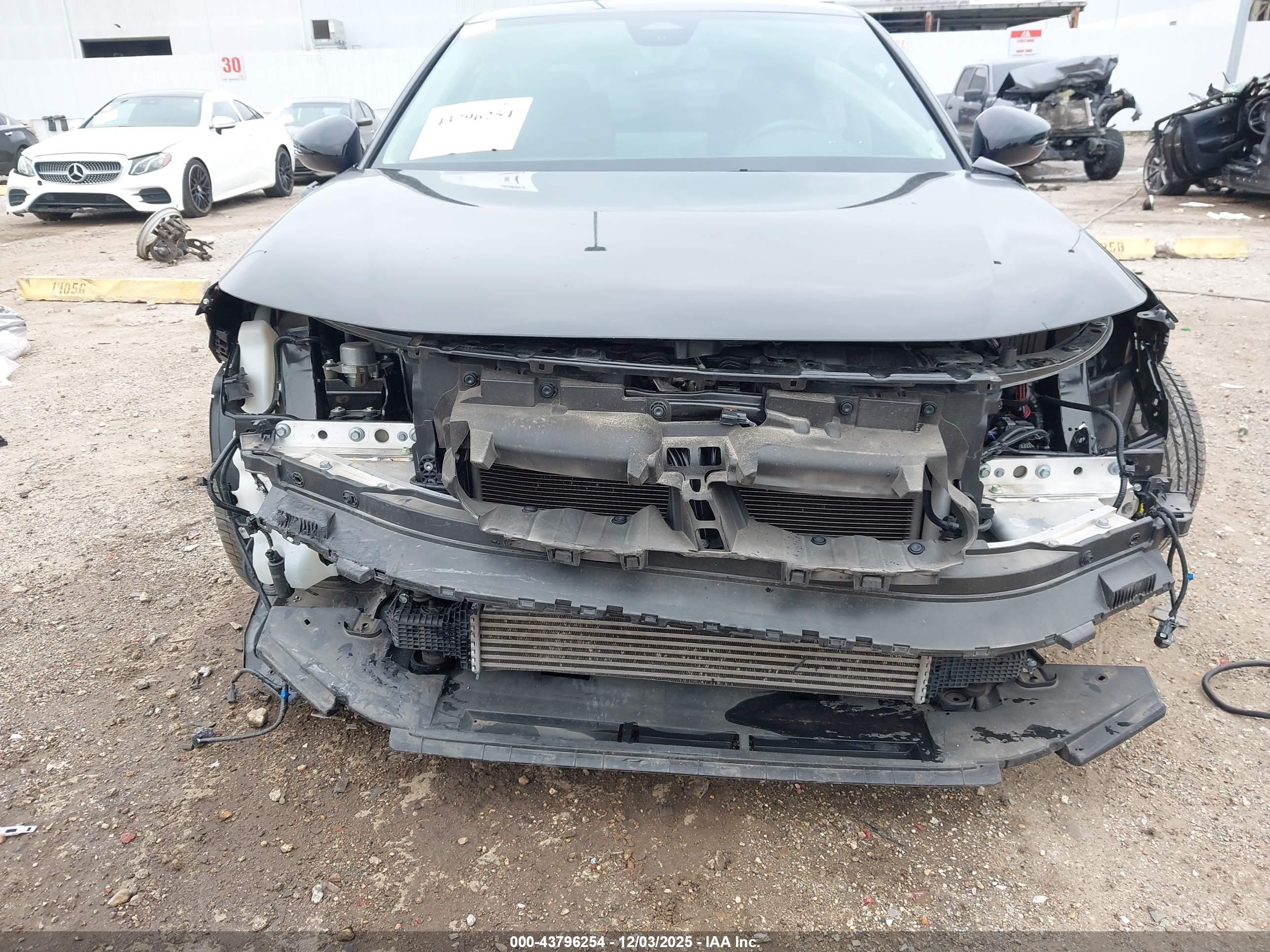 HONDA CIVIC image 6