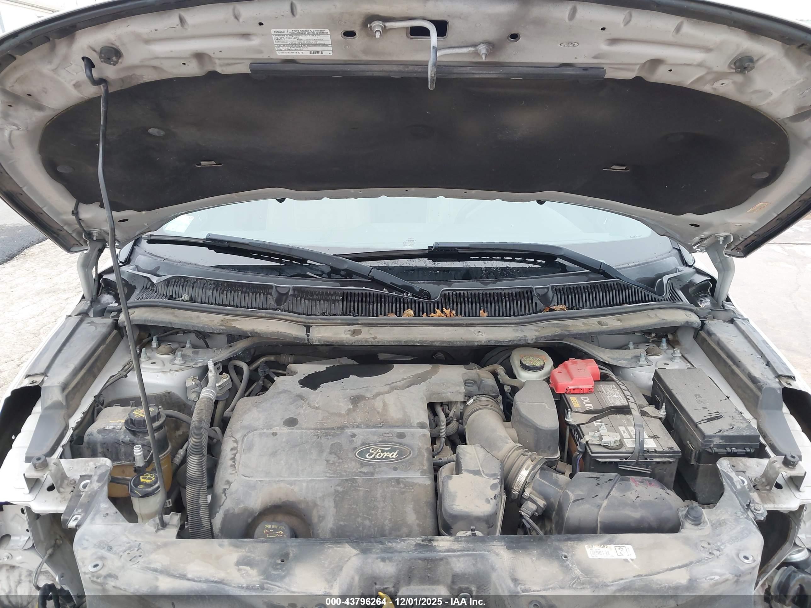 FORD EXPLORER image 10