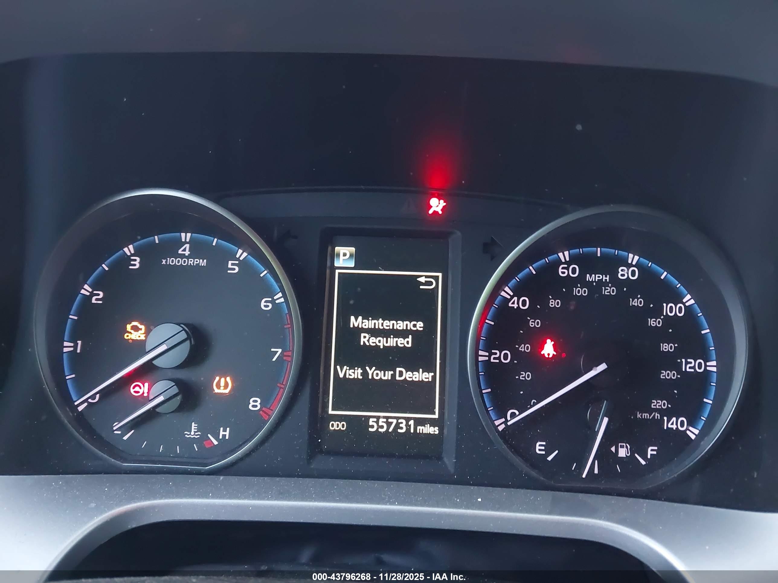 TOYOTA RAV4 image 7