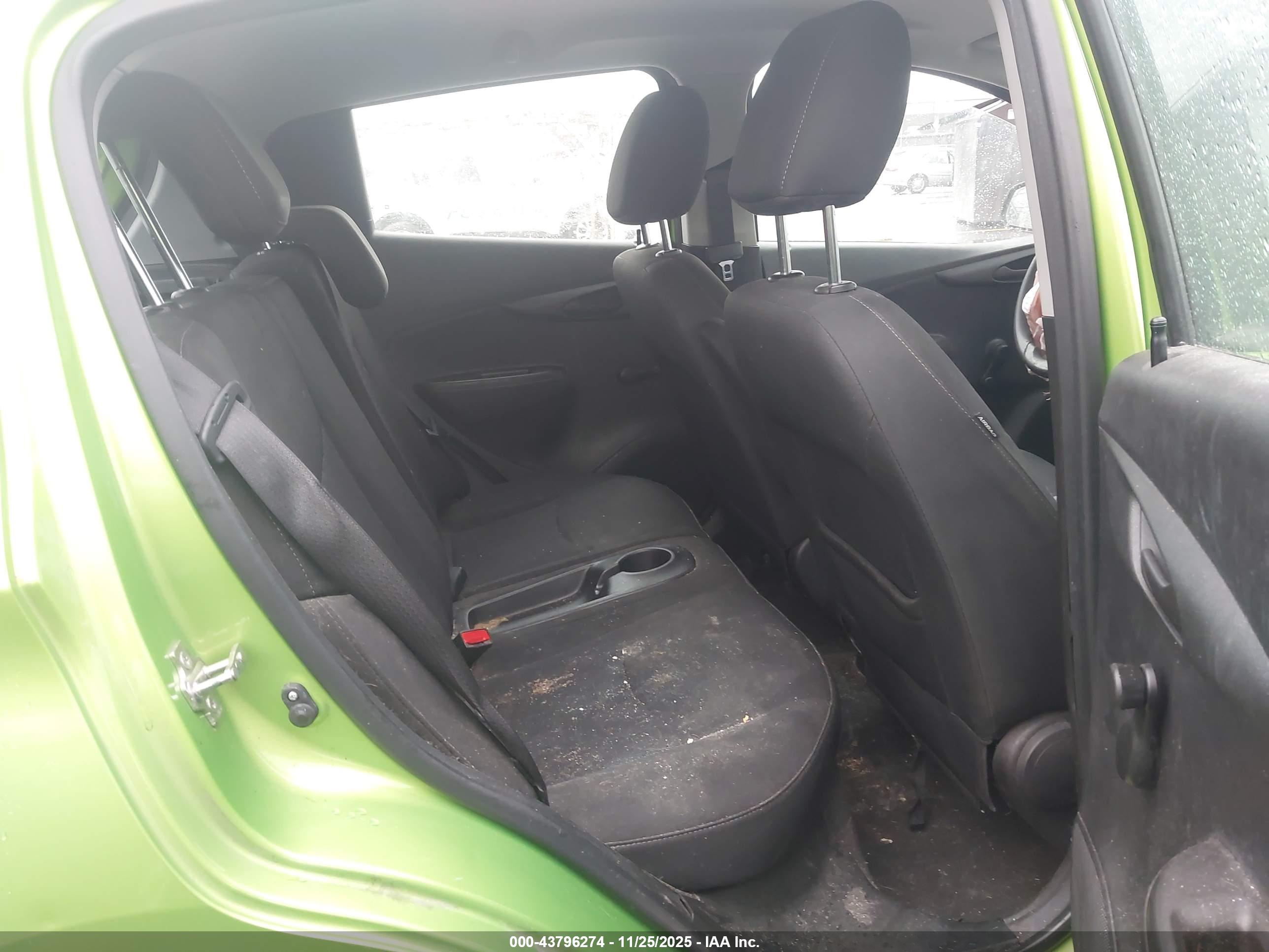 CHEVROLET SPARK image 8