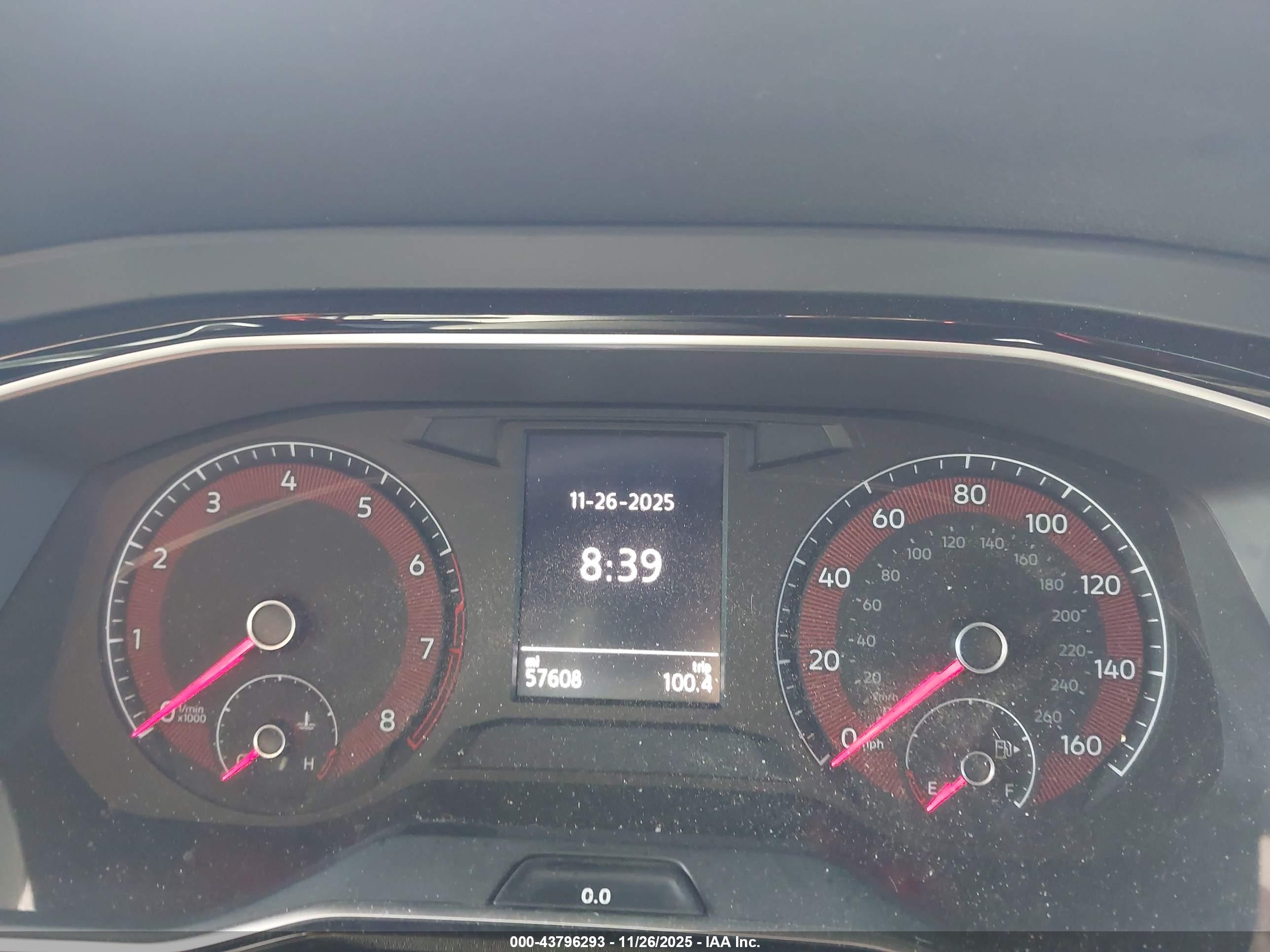 VOLKSWAGEN JETTA image 7