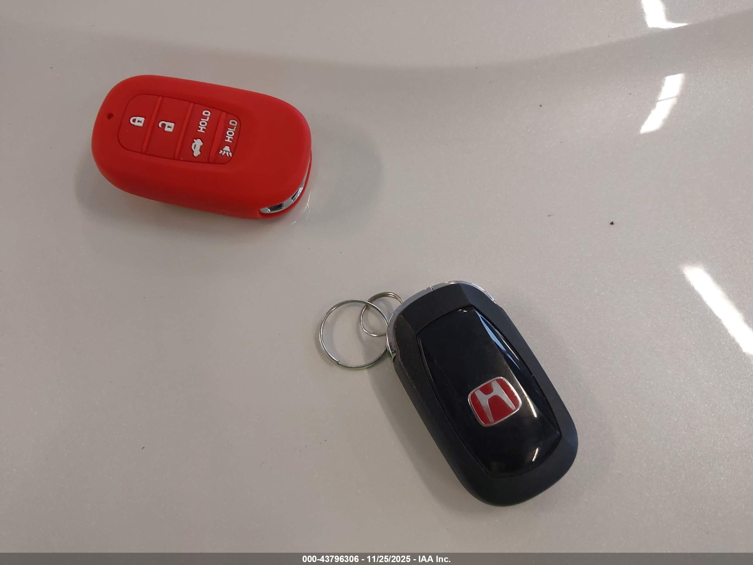 HONDA CIVIC image 11