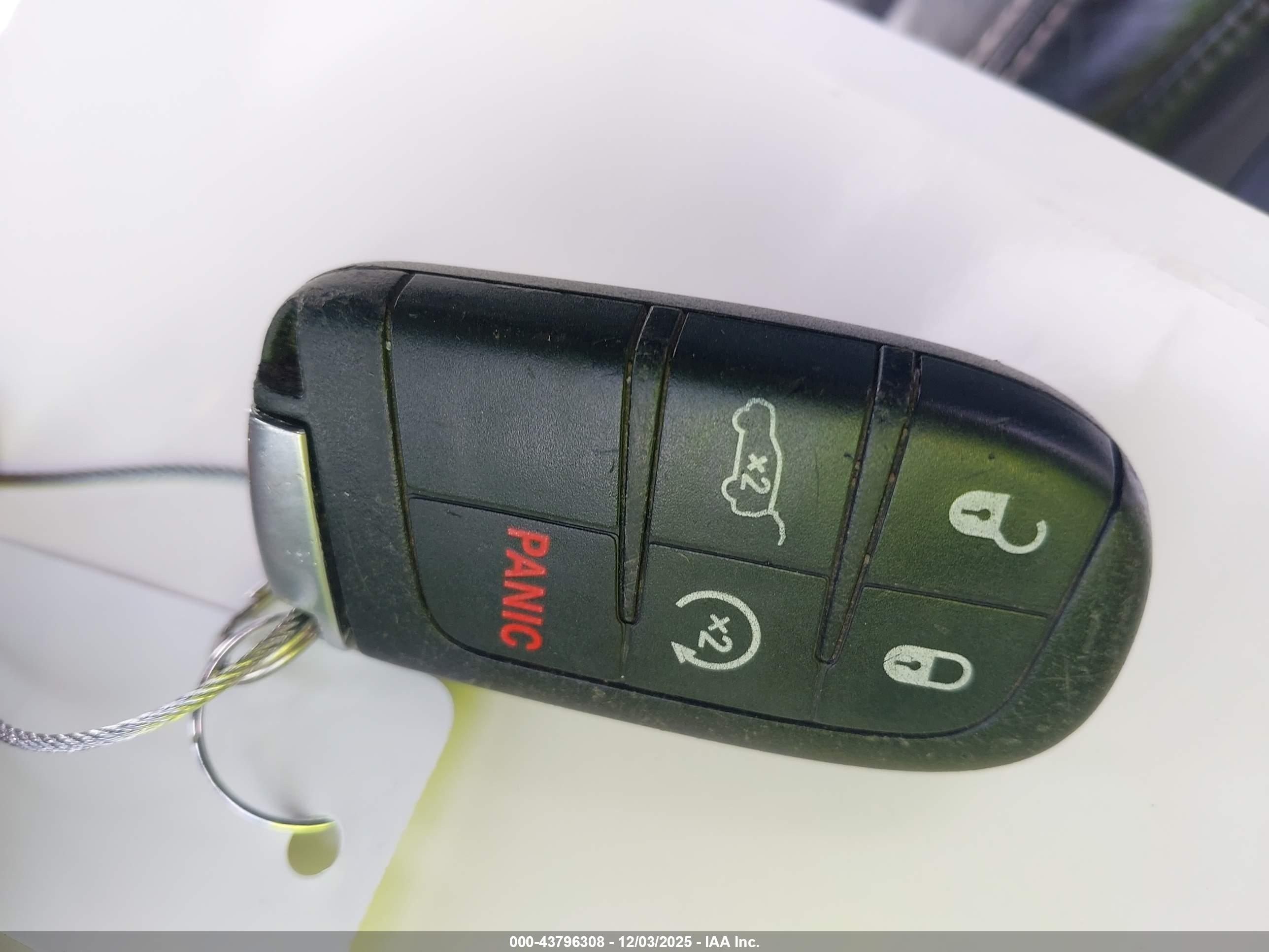 JEEP GRAND image 11