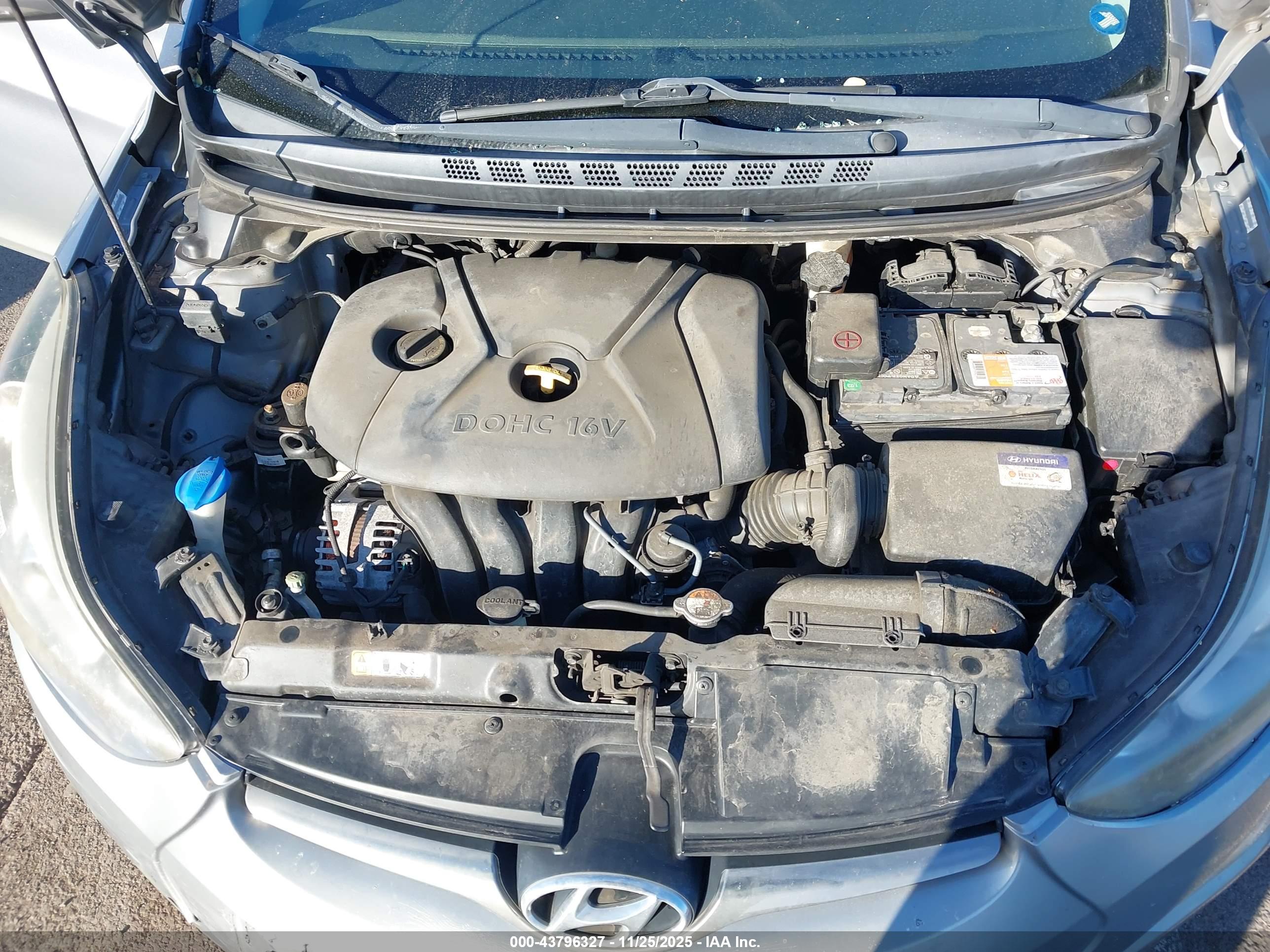 HYUNDAI ELANTRA image 10