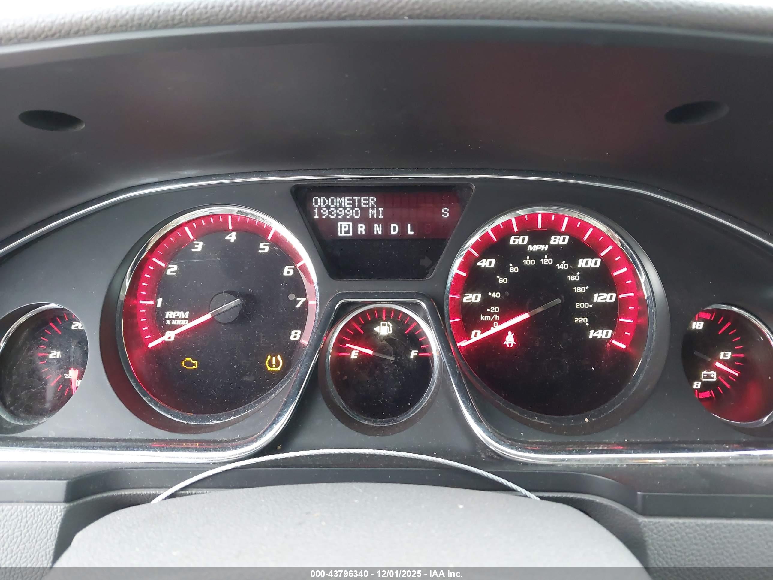 GMC ACADIA image 7